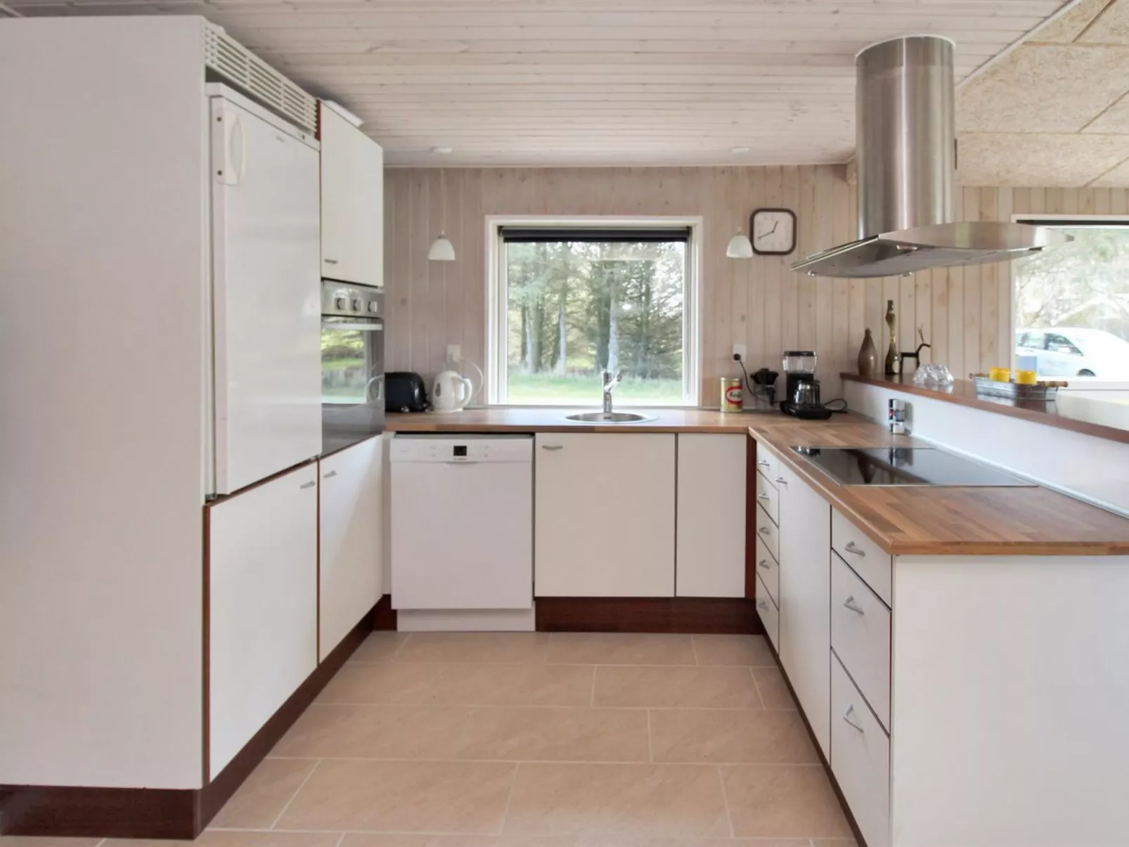 "Micaela" - 650m from the sea-Binnen