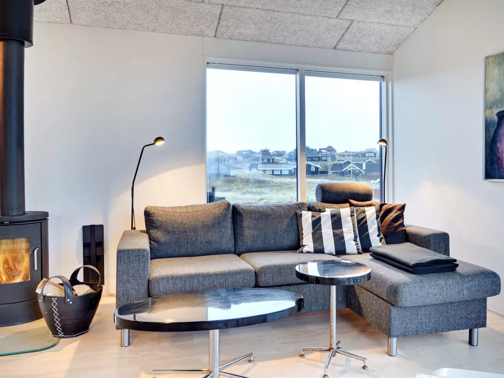 "Skade" - 75m from the sea-Binnen