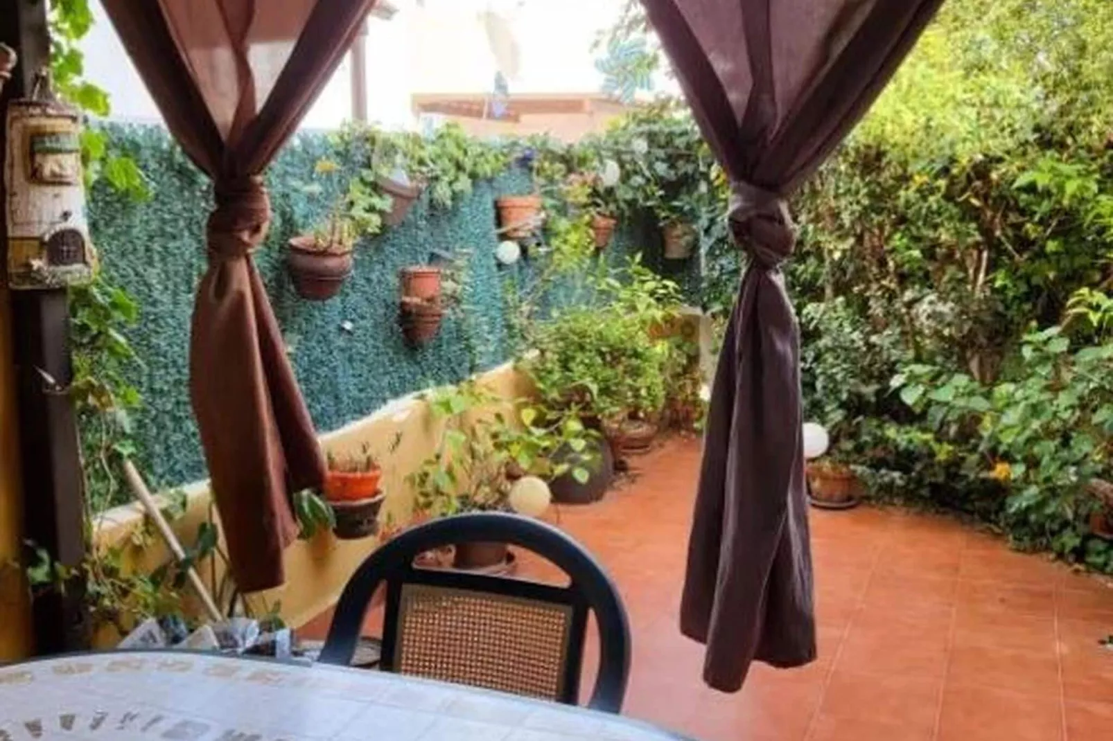 Natura Casa con patio privado 4 pax-Terrasbalkon