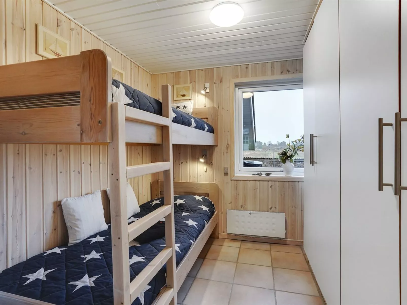 "Erna" - 400m from the sea-Binnen