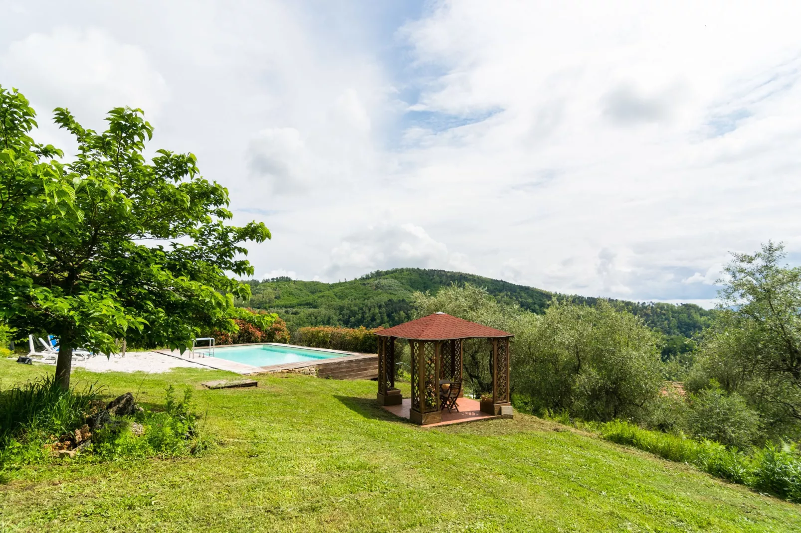 Casa Stella-Tuinen zomer