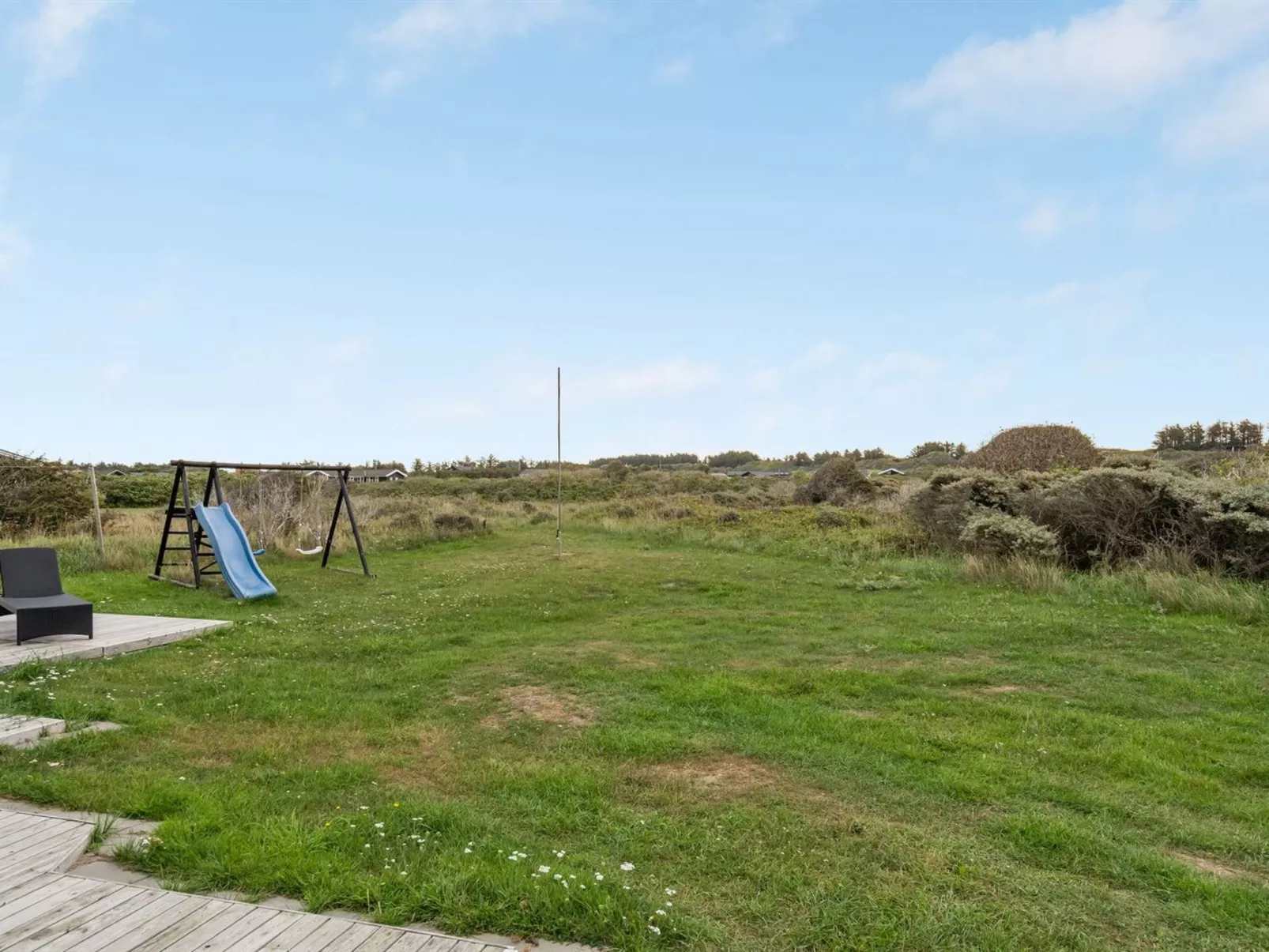"Lizbeth" - all inclusive - 300m from the sea-Buiten