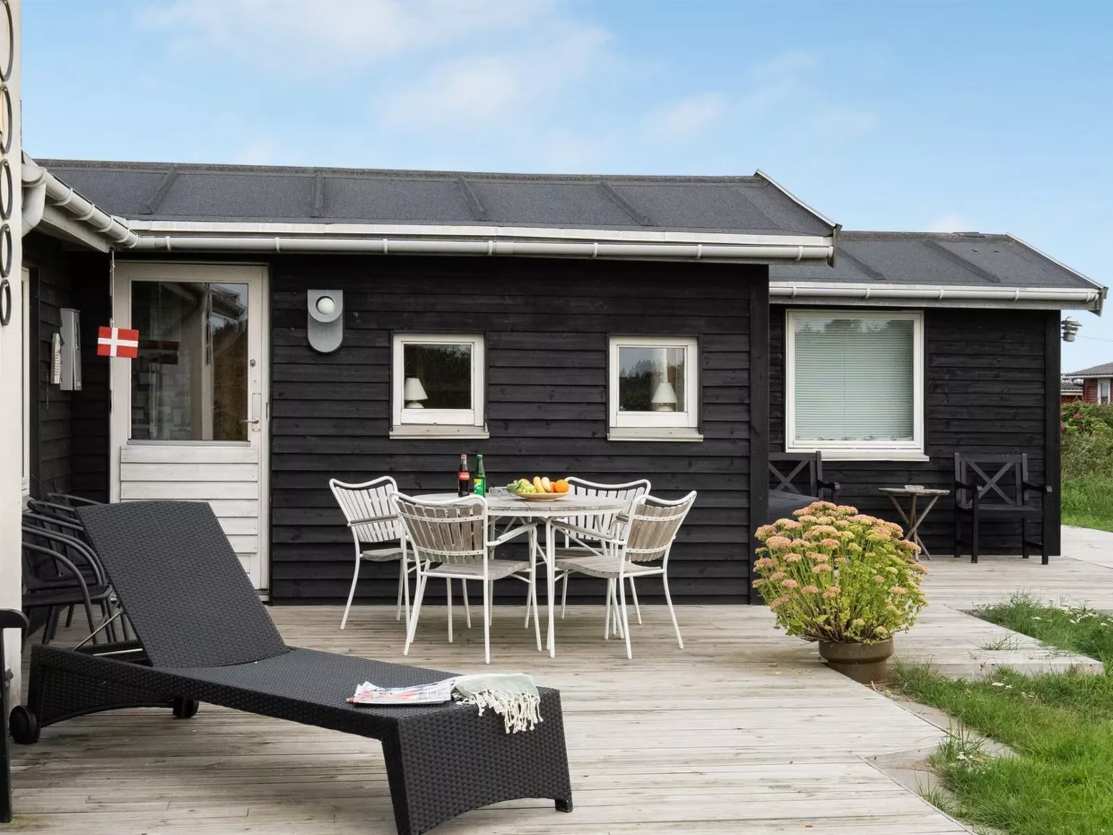 "Lizbeth" - all inclusive - 300m from the sea-Buiten