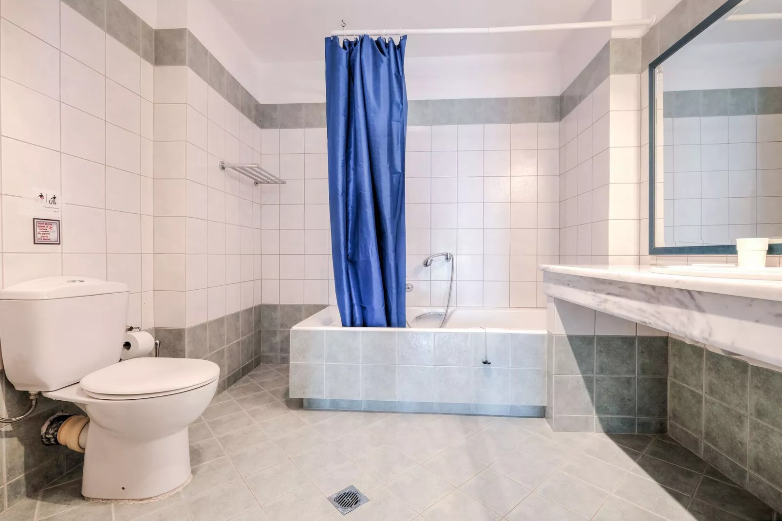 Villa Mahatma Gandhi-Badkamer