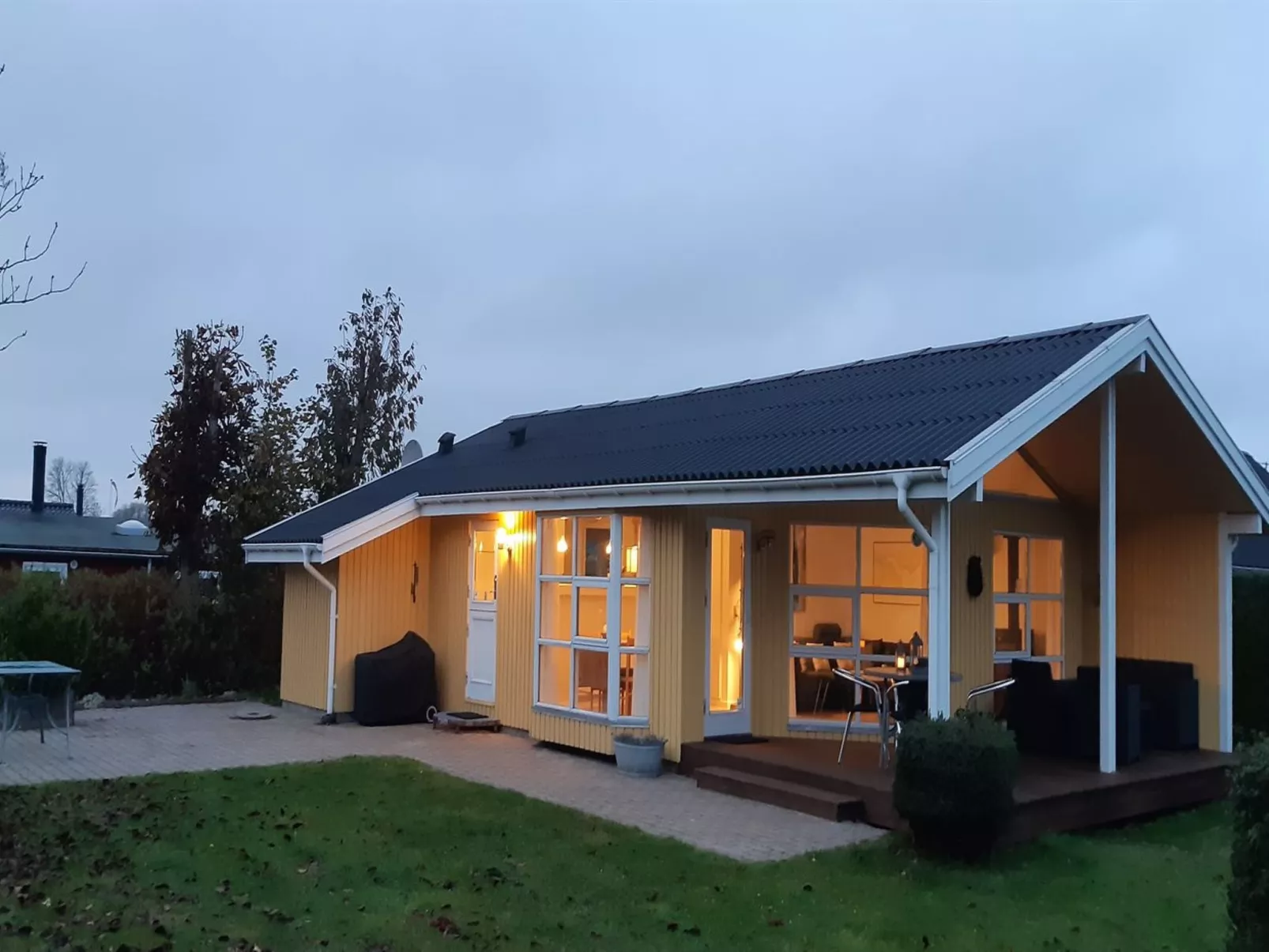 "Donar" - 80m from the sea-Buiten