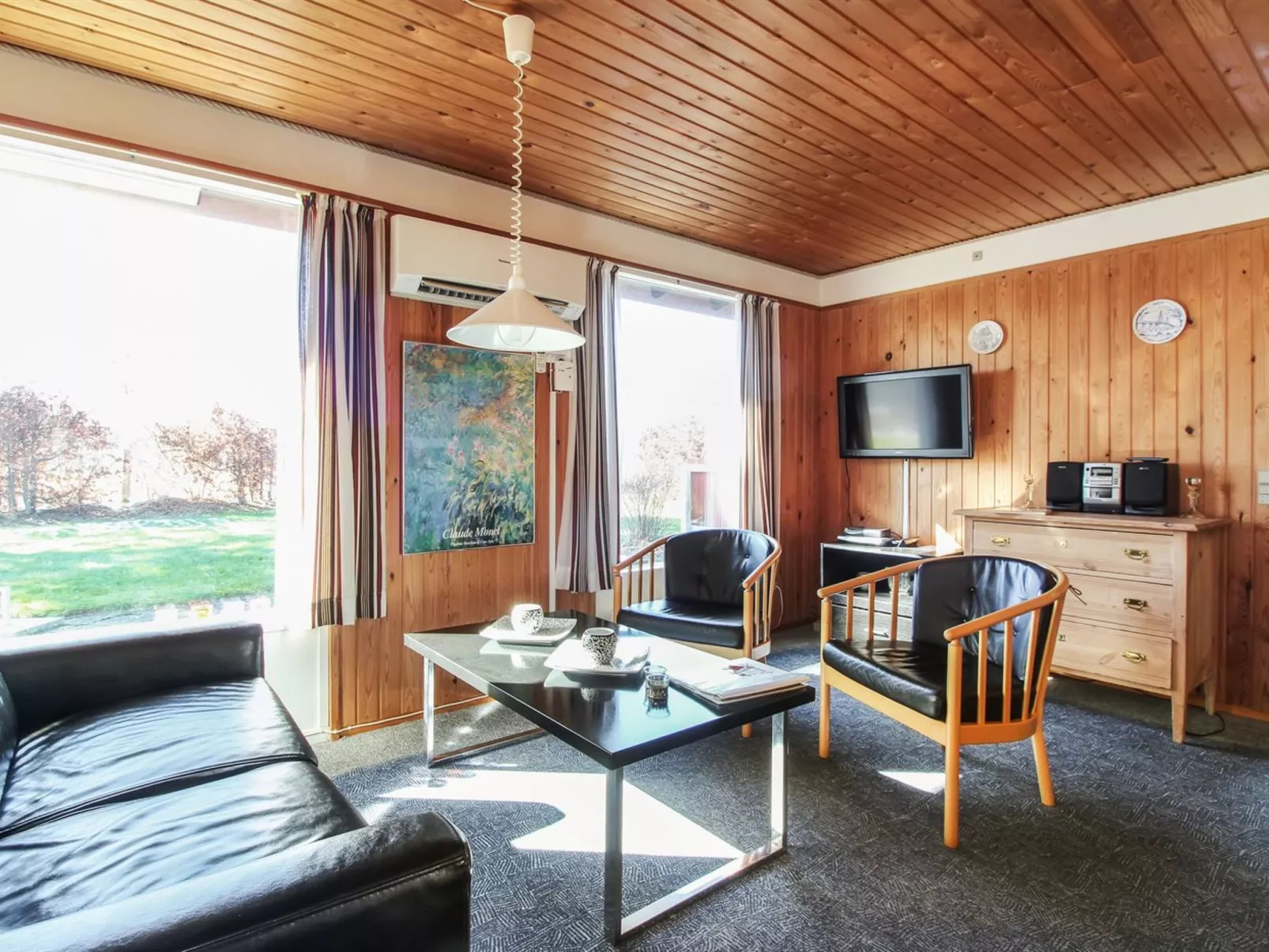 "Juris" - 200m from the sea-Binnen