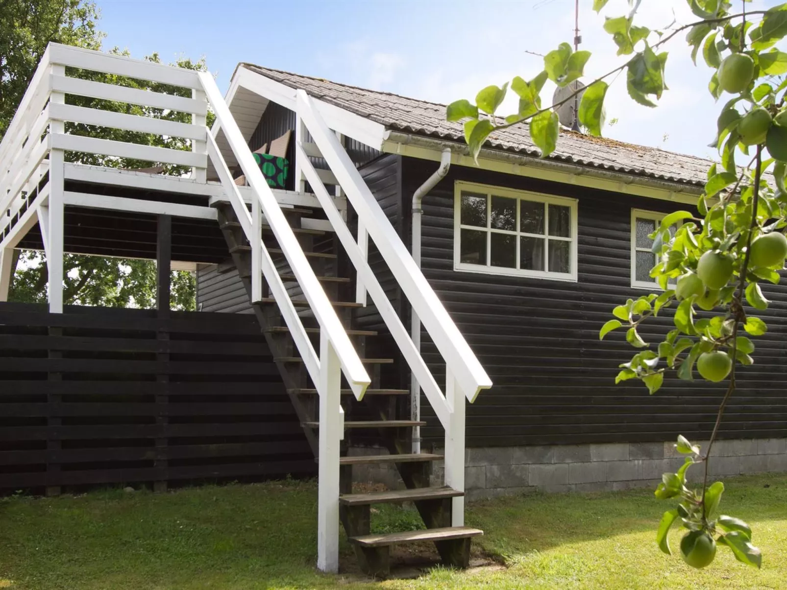 "Ady" - 150m from the sea-Buiten