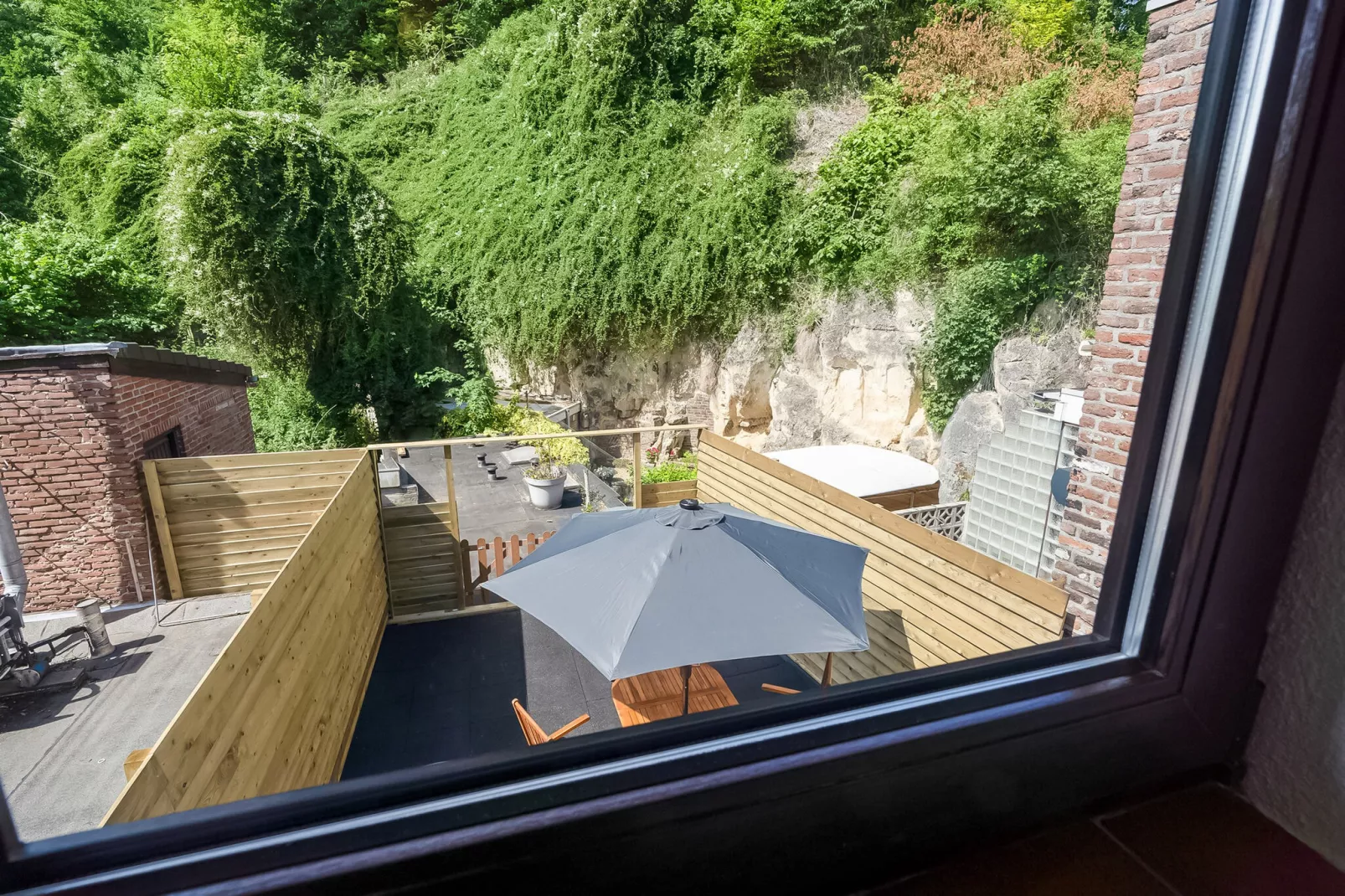 Plenkertstraat Valkenburg-Uitzicht zomer