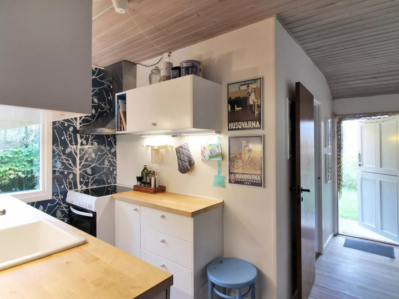 "Vojo" - 100m from the sea-Binnen