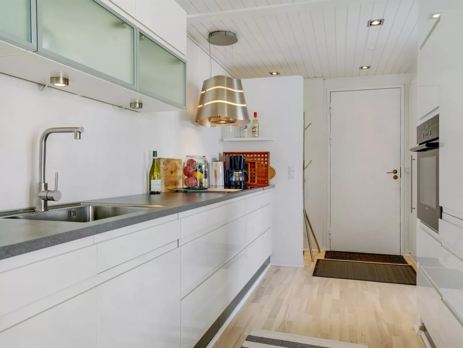 "Tarvo" - 500m from the sea-Binnen