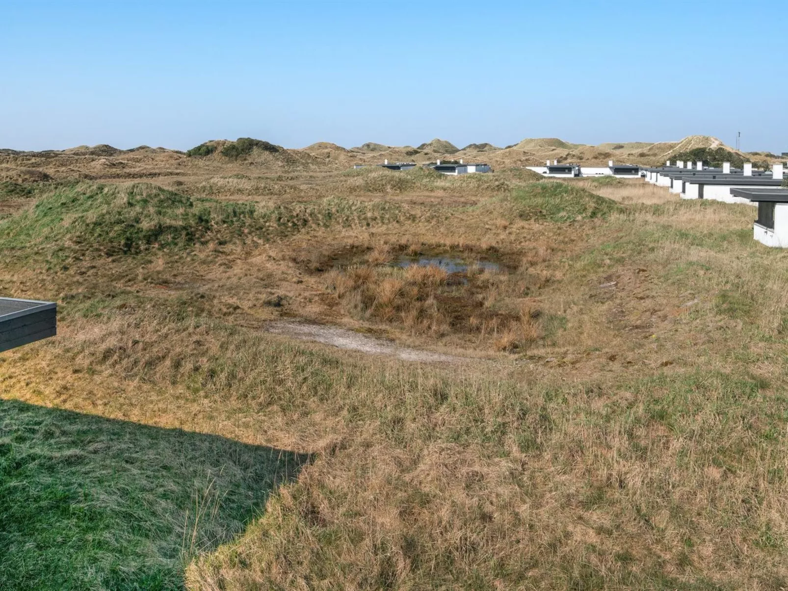 "Tarvo" - 500m from the sea-Buiten