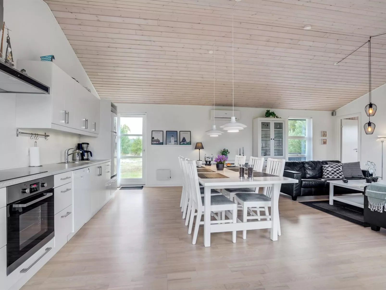 "Thure" - 1km from the sea-Binnen