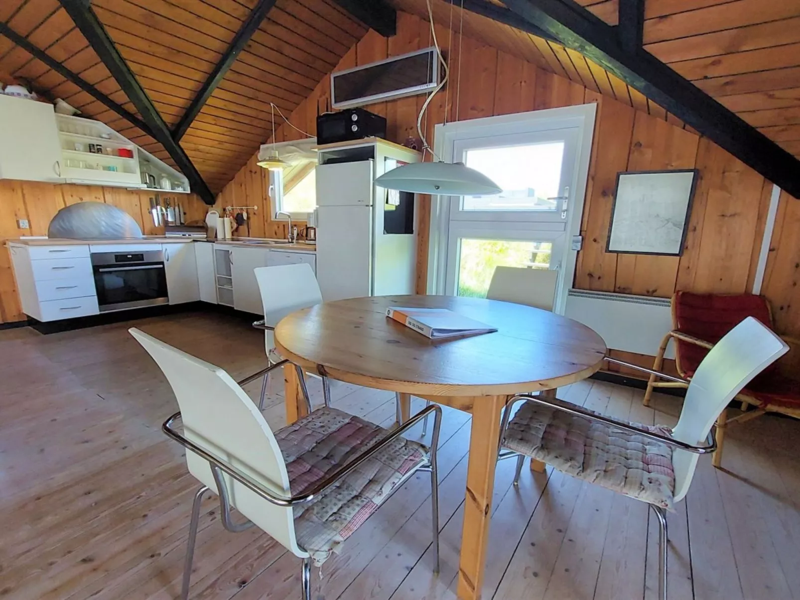 "Beneta" - 300m from the sea-Binnen