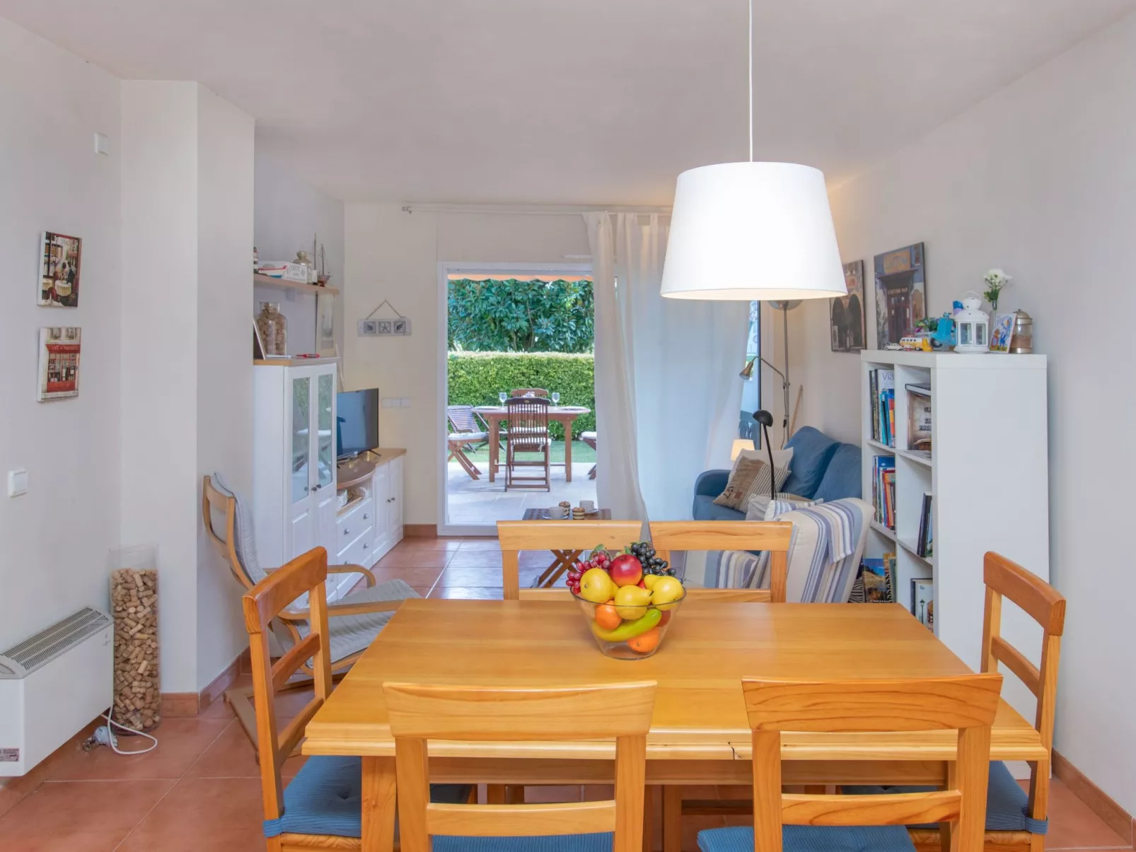 GreenMar B Down/bajo acceso piscina/Pool-Binnen