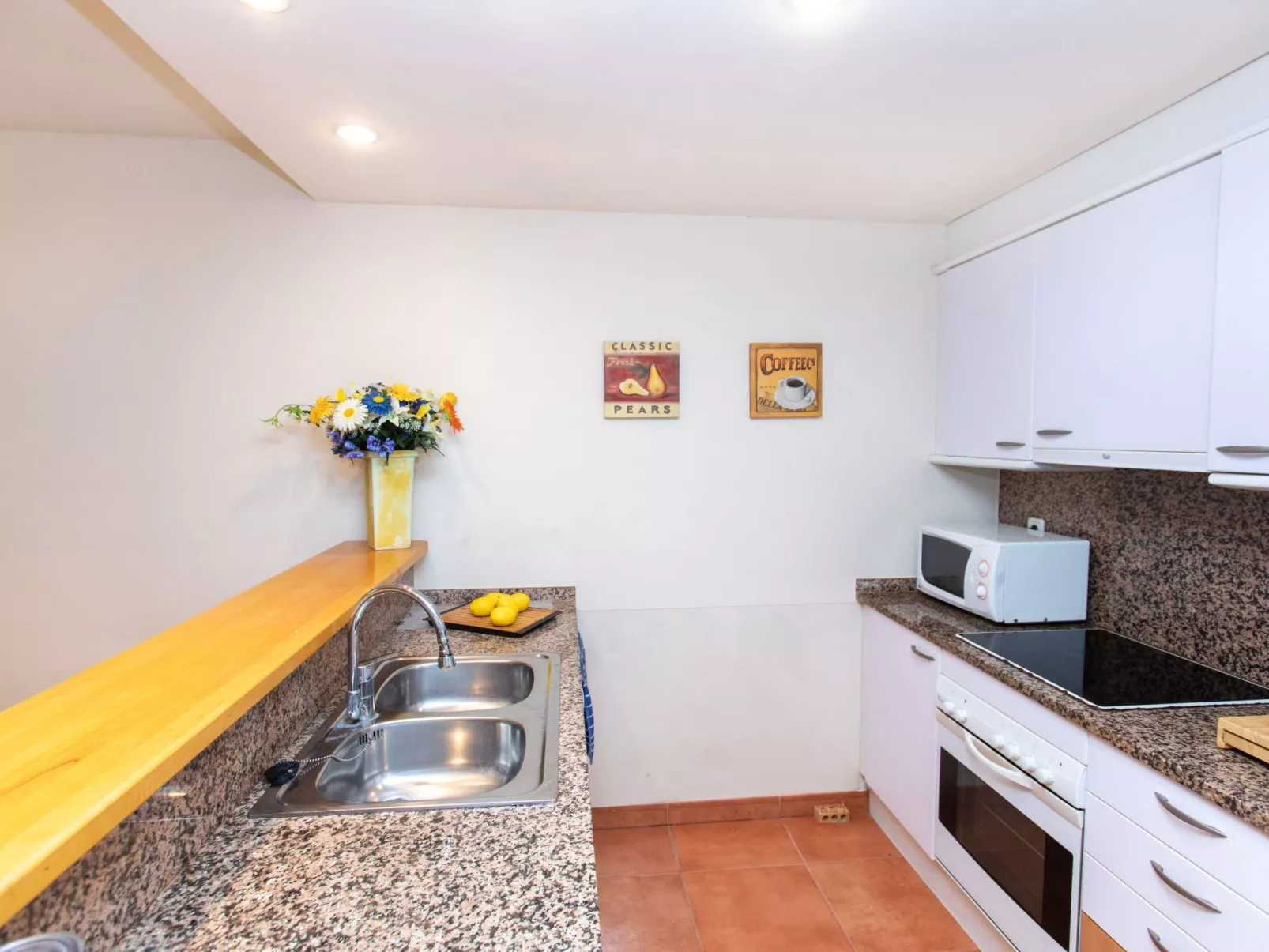 GreenMar B Down/bajo acceso piscina/Pool-Binnen