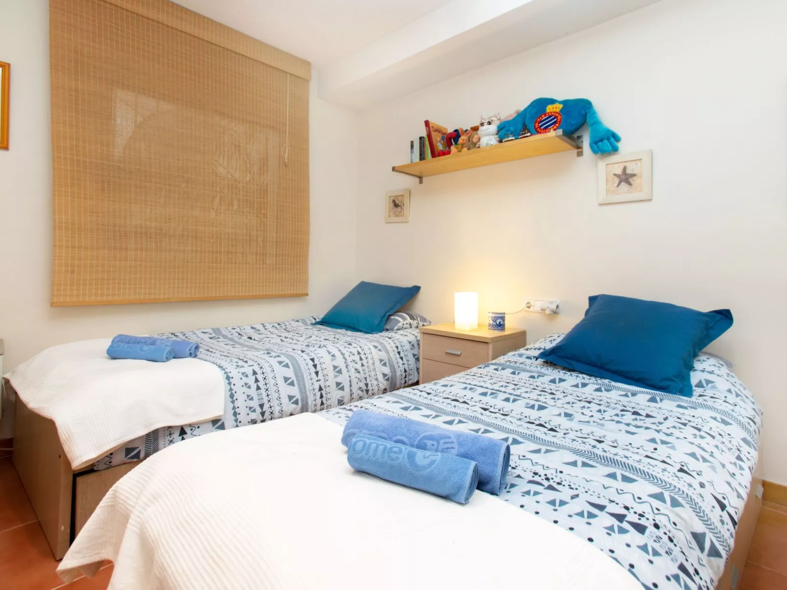 GreenMar B Down/bajo acceso piscina/Pool-Binnen
