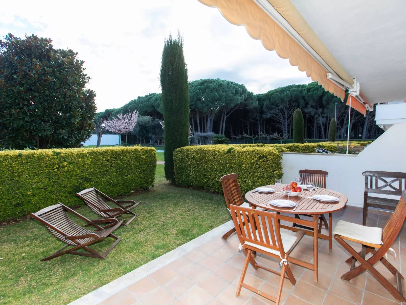 GreenMar B Down/bajo acceso piscina/Pool-Buiten