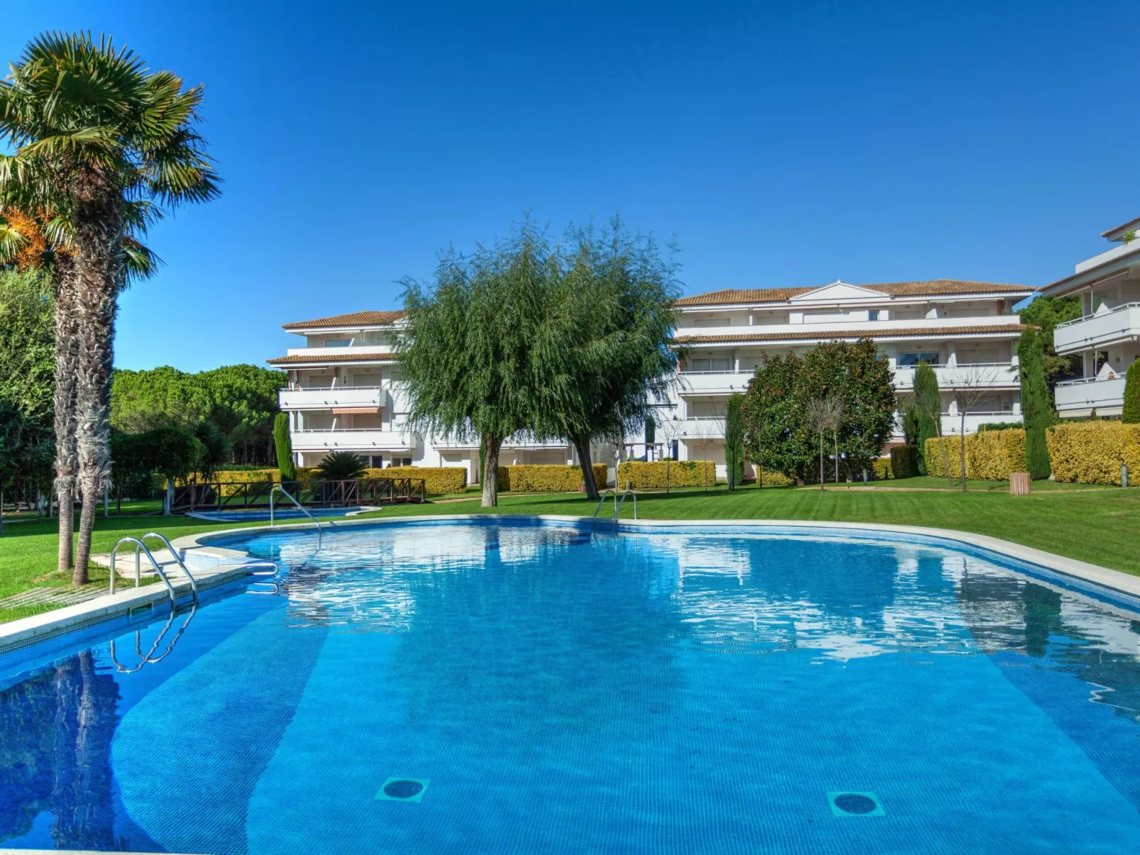 GreenMar B Down/bajo acceso piscina/Pool-Buiten