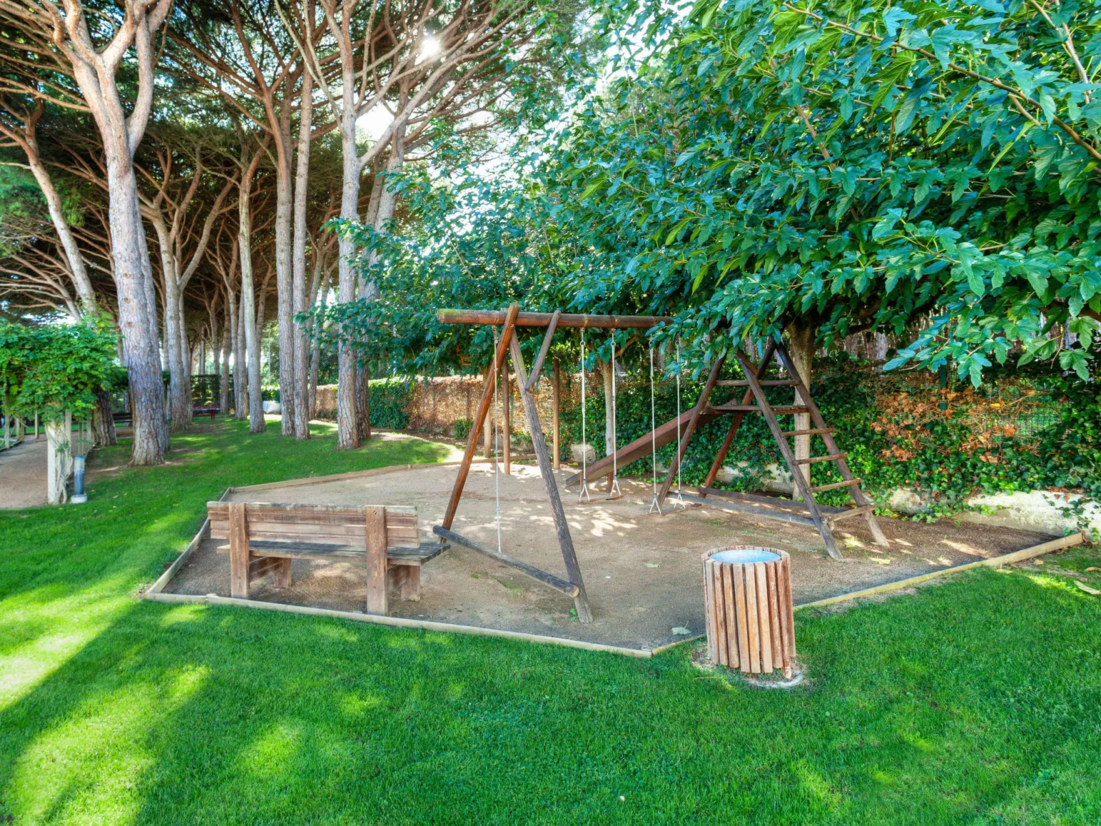 GreenMar B Down/bajo acceso piscina/Pool-Buiten