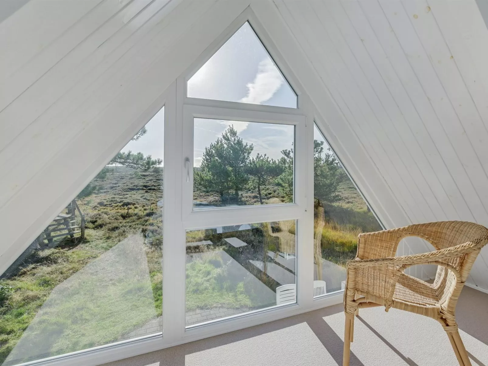 "Trana" - 2km from the sea-Binnen