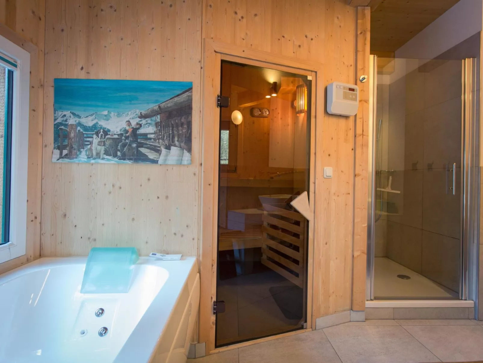 # 6 mit IR-Sauna und Sprudelwanne Innen-Binnen