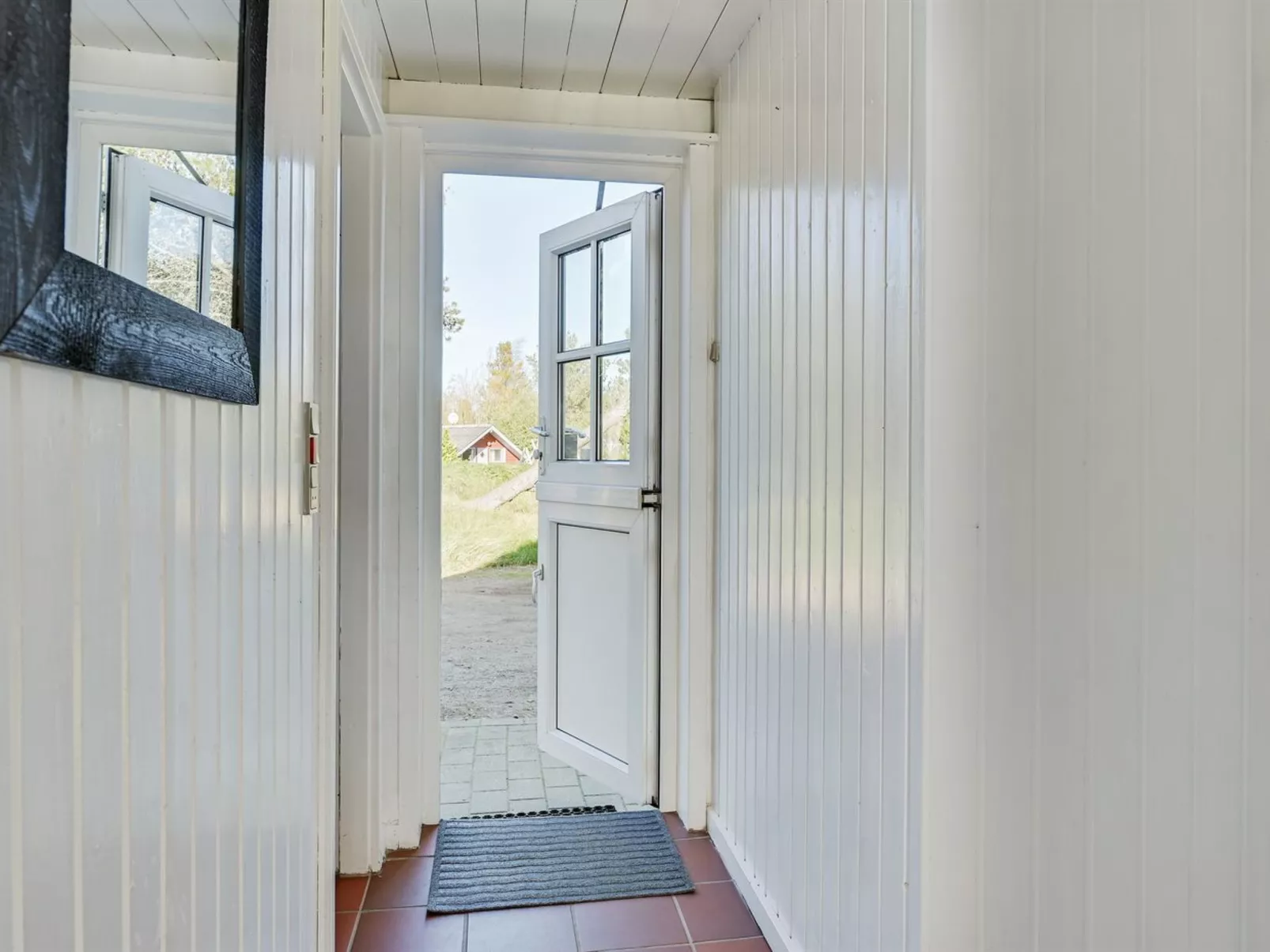 "Trana" - 2km from the sea-Binnen