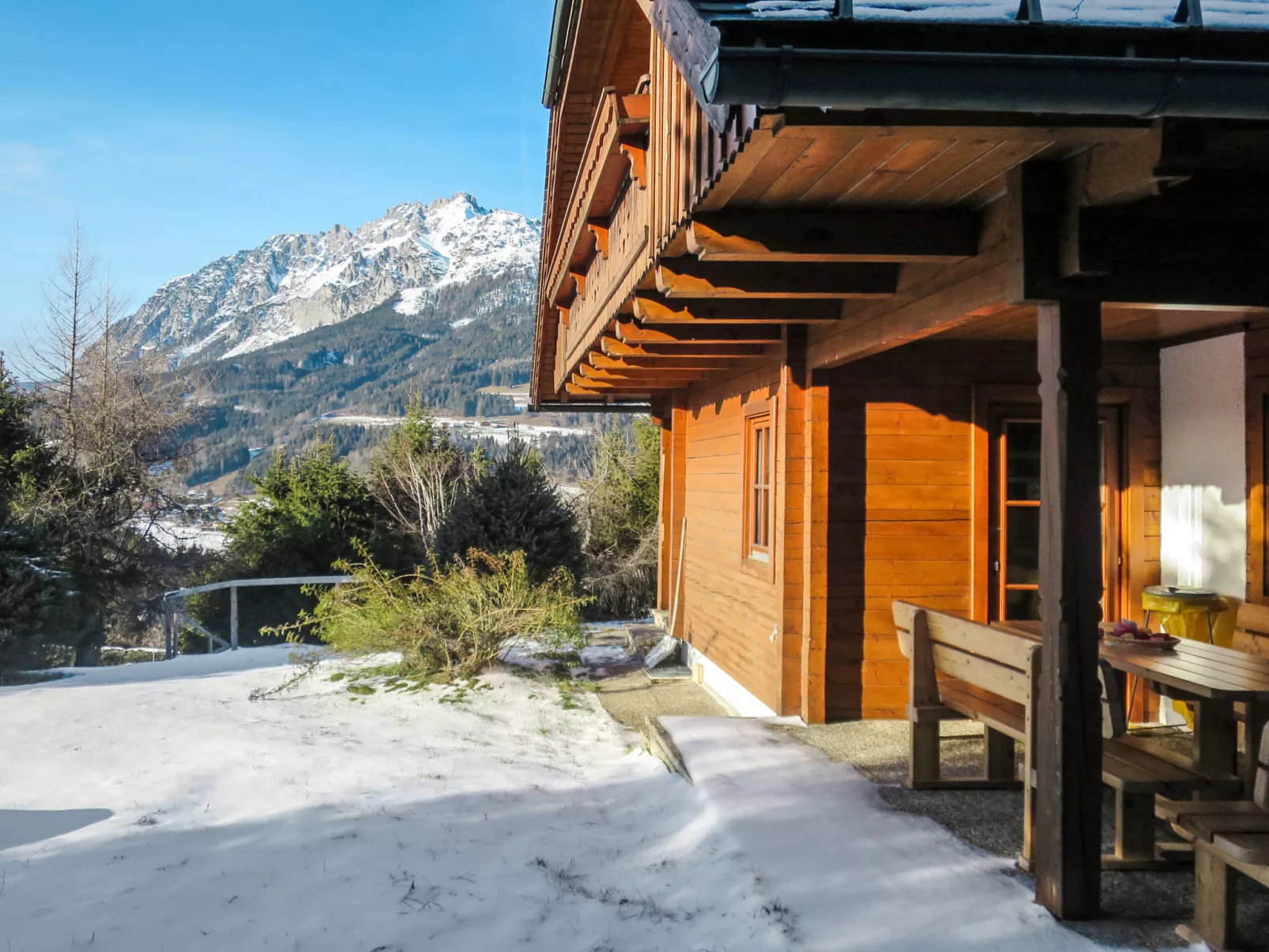 Simons Blockhütte-Buiten