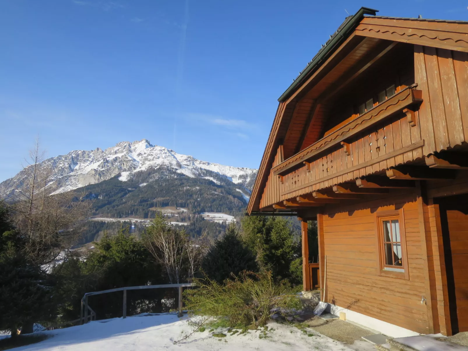Simons Blockhütte-Buiten