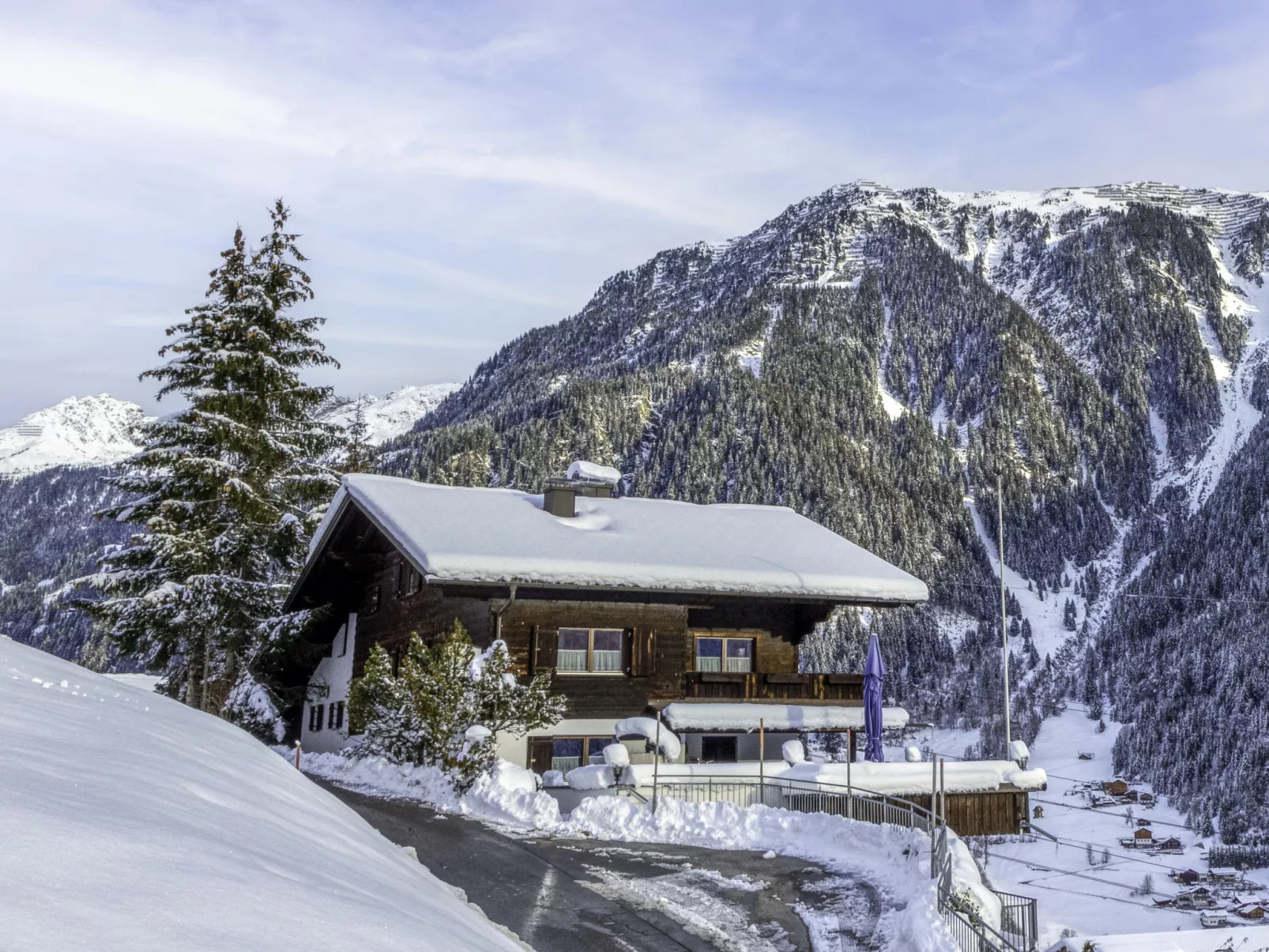 Alpinchalet Zigjam (GUR600)-Buiten