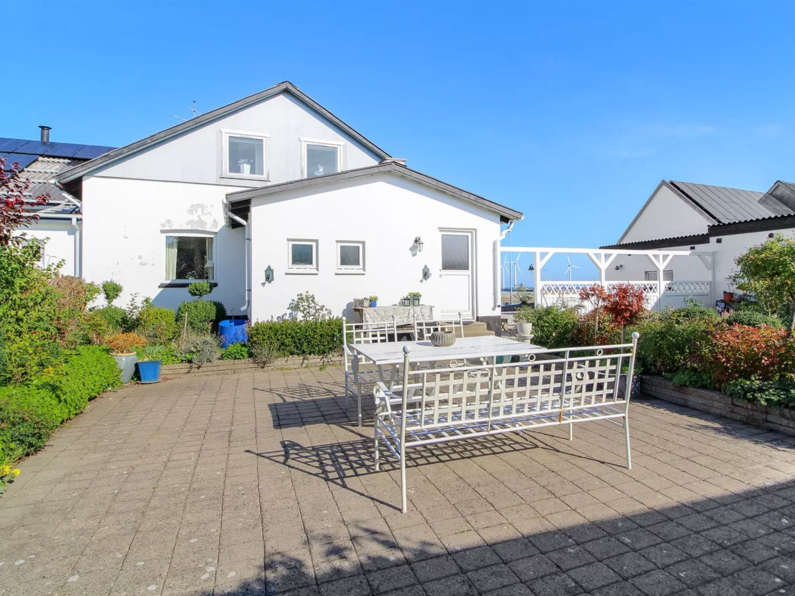 "Stavn" - 20m from the sea