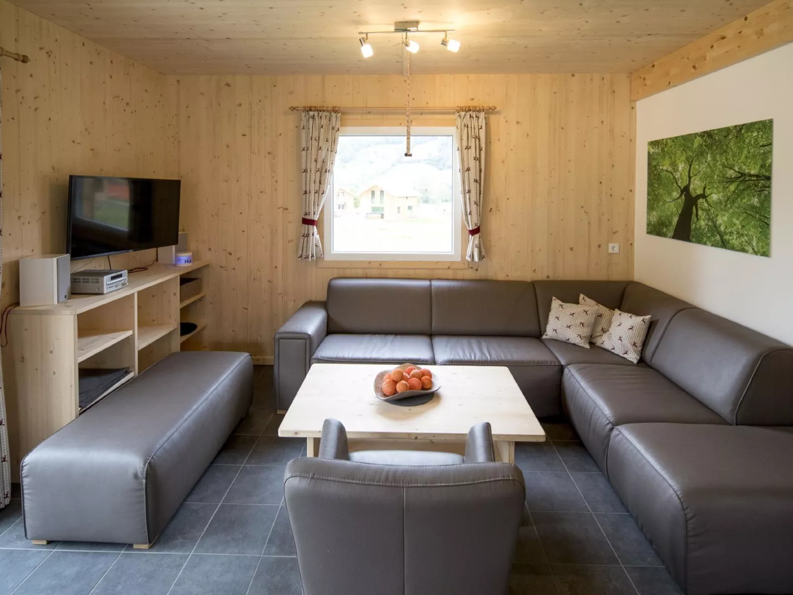 Chalet Sonneck für 10 P/4SZ-Binnen