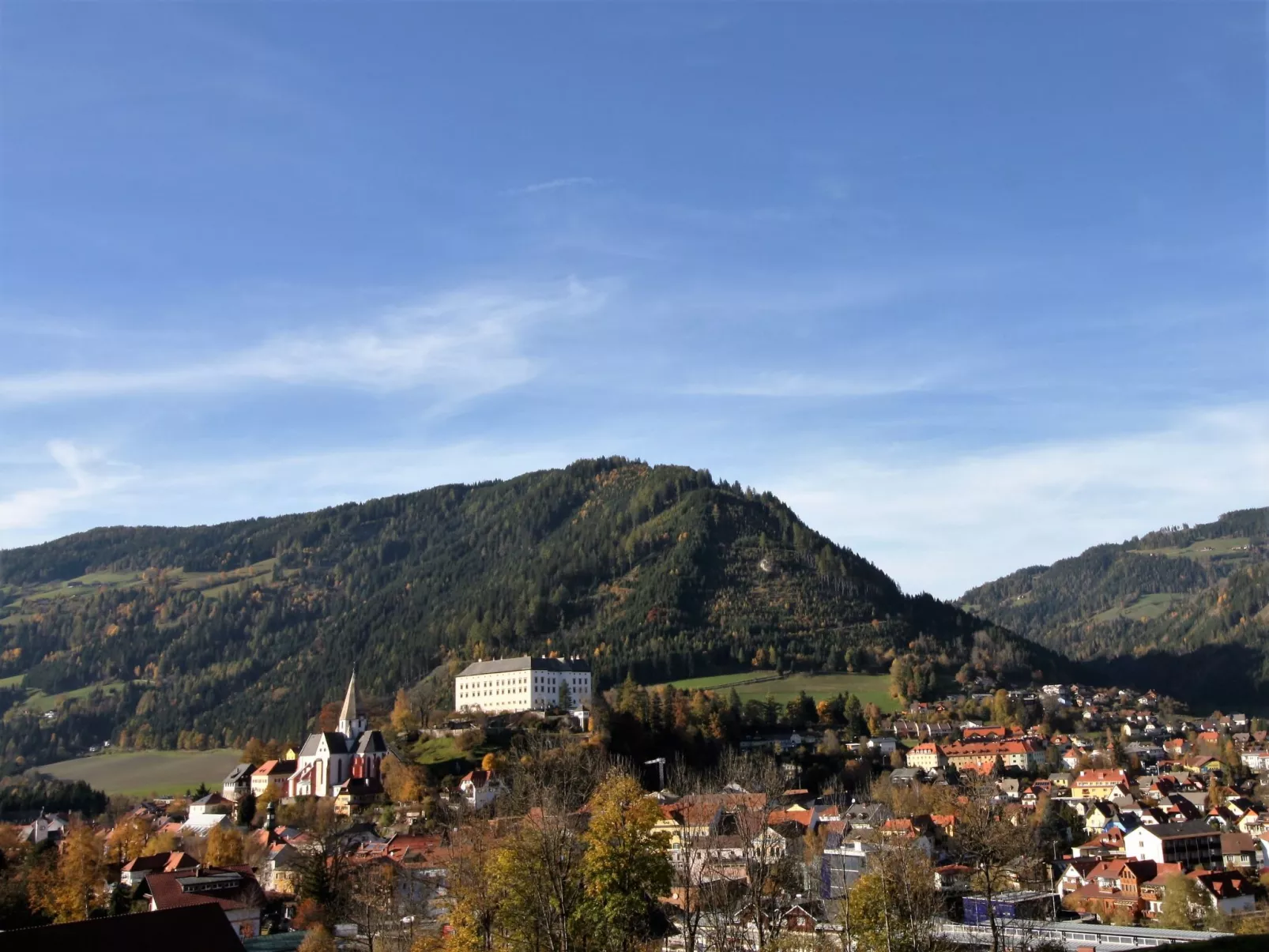 KBC Panorama Chalet für 12 P-Buiten