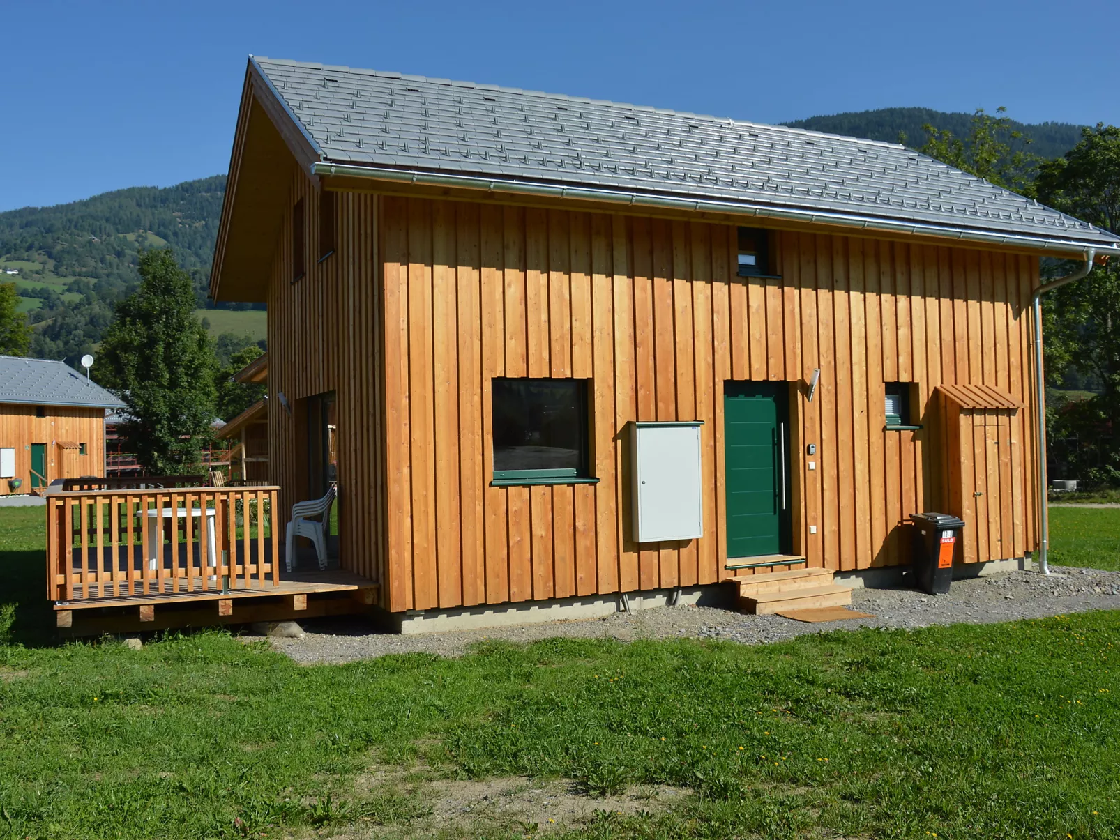 Chalet mit 2 Schlafzimmern & IR-Sauna-Buiten