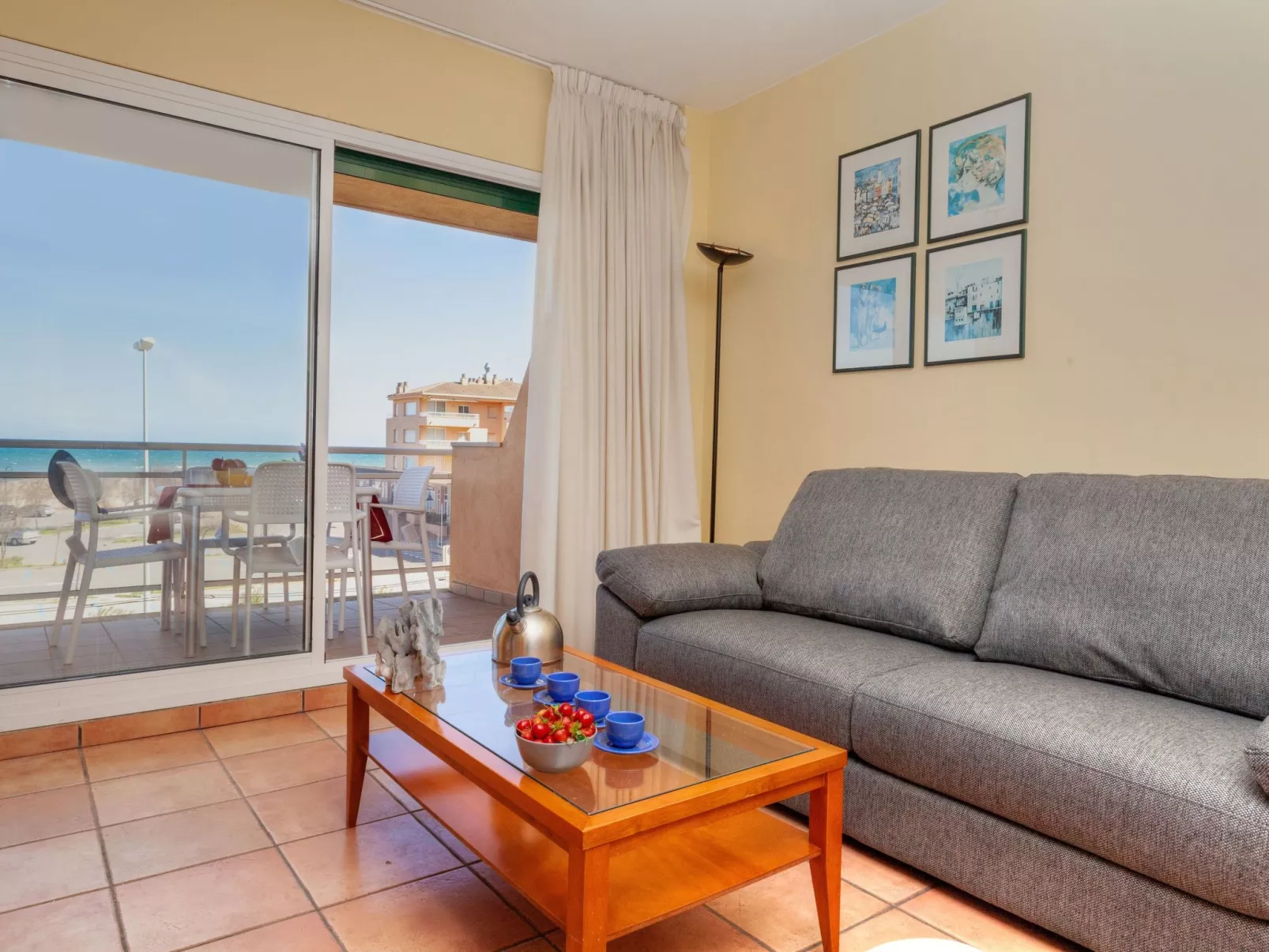 "Port Pals Sea View"-Binnen