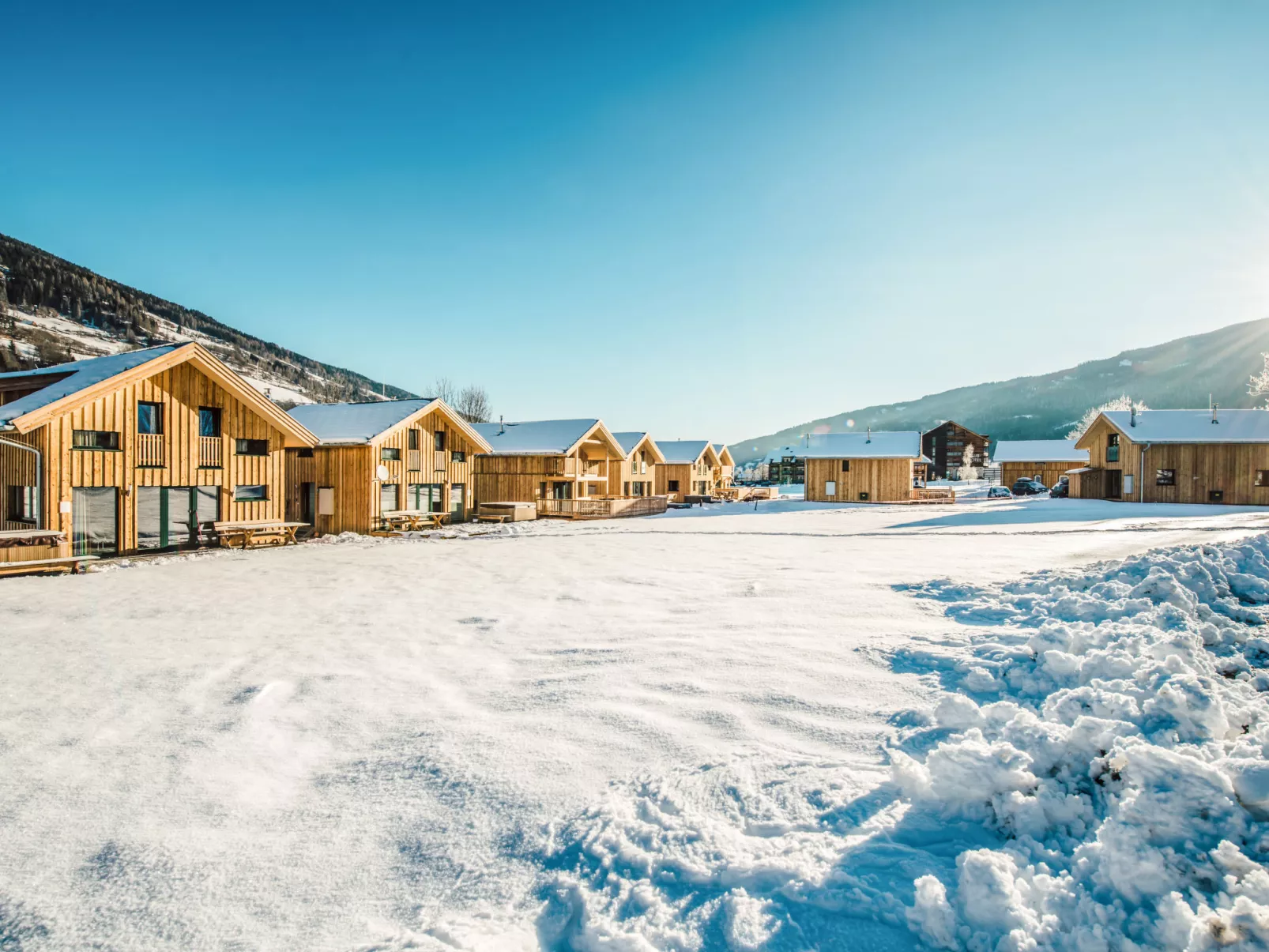 Chalet mit 2 Schlafzimmern & IR-Sauna-Buiten