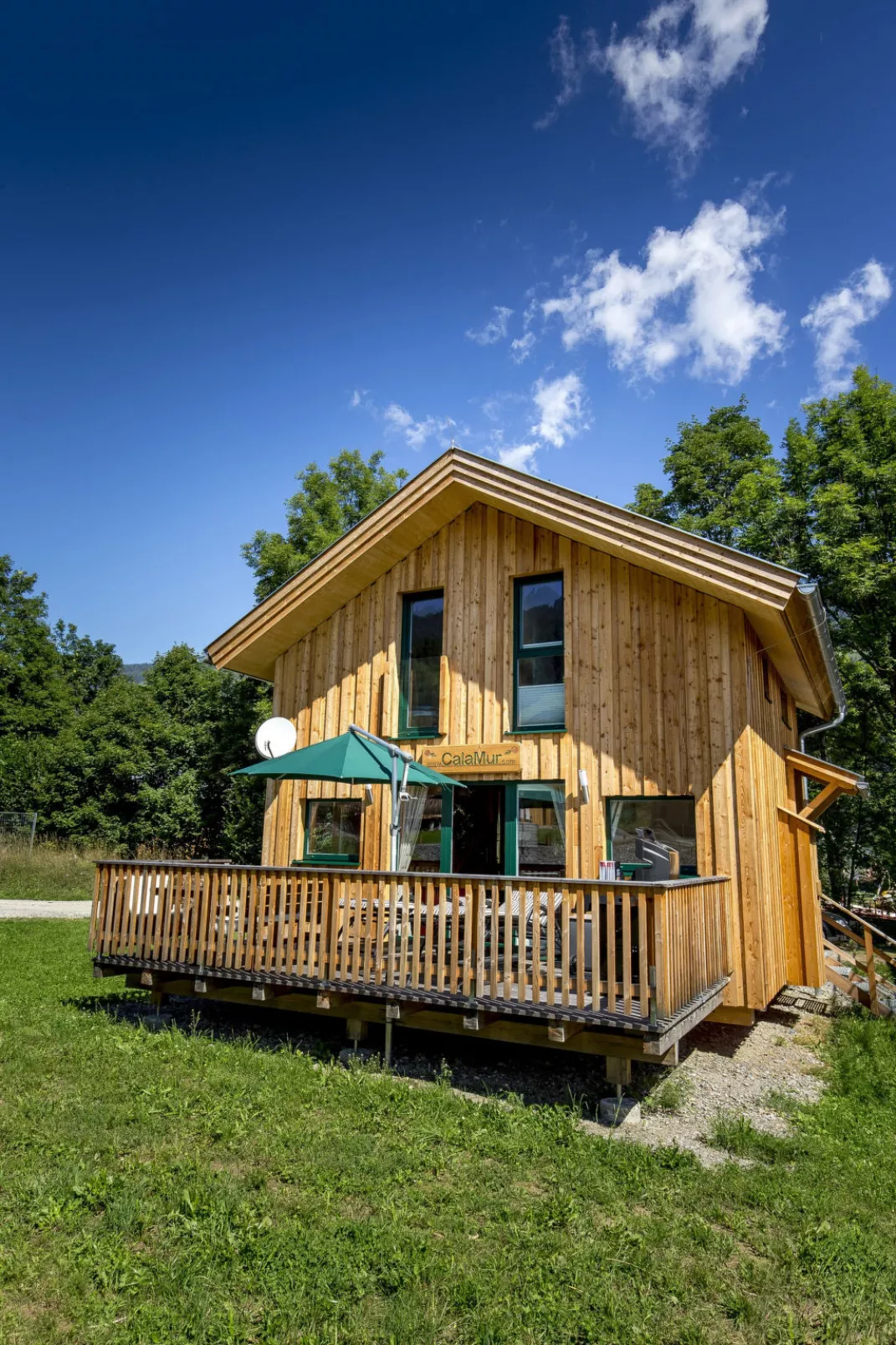 Chalet mit 2 Schlafzimmern & IR-Sauna-Buiten