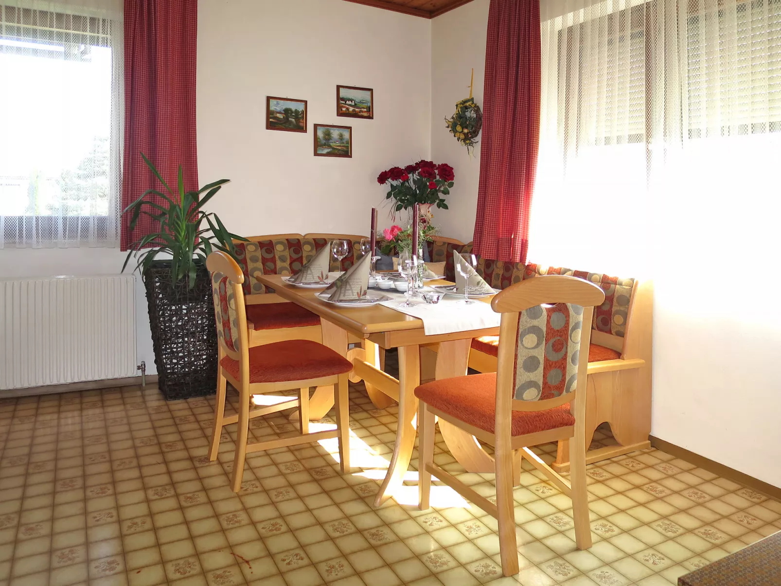 Wohnung Nr. 1 oder 2-Binnen