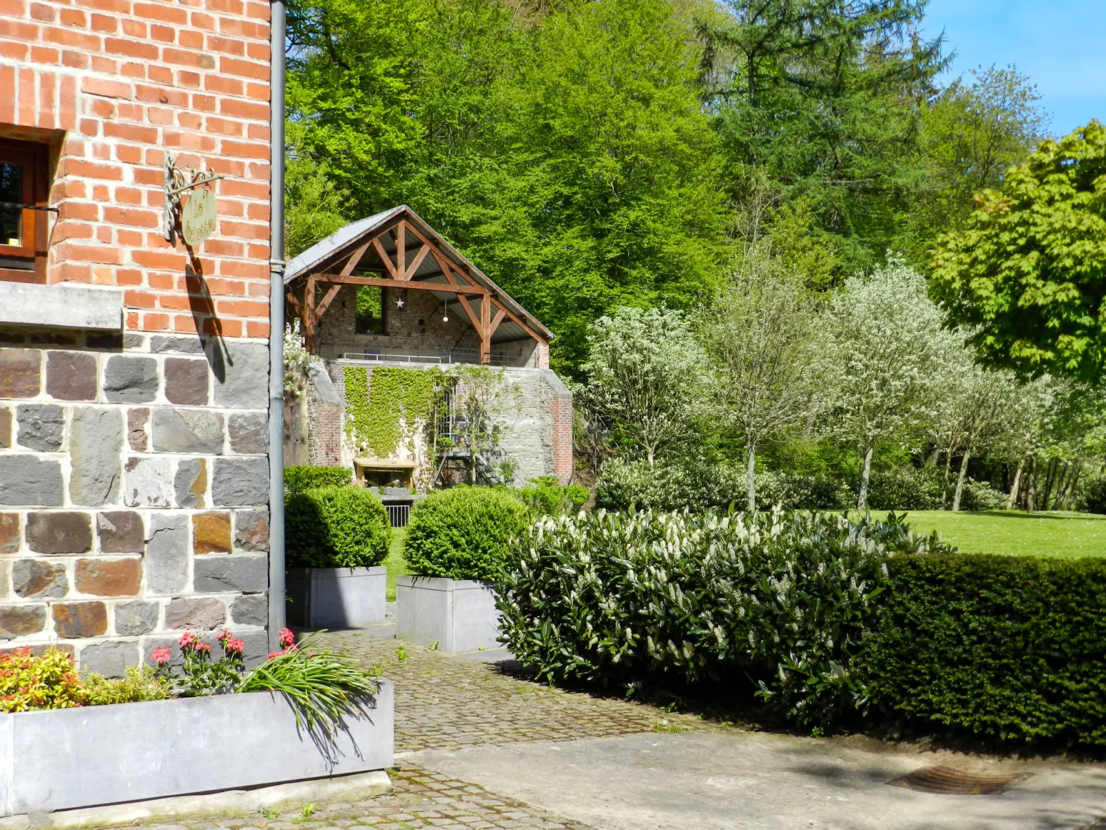 La Rochette-Buiten
