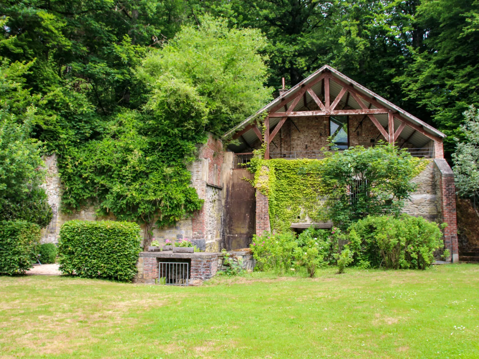 La Rochette (la Ferme Hollogne)-Buiten