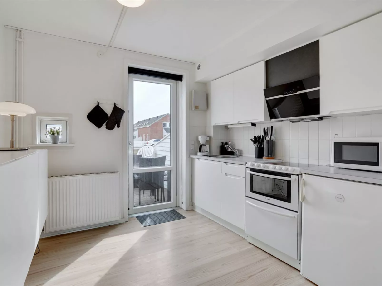 "Anke" - 500m from the sea-Binnen