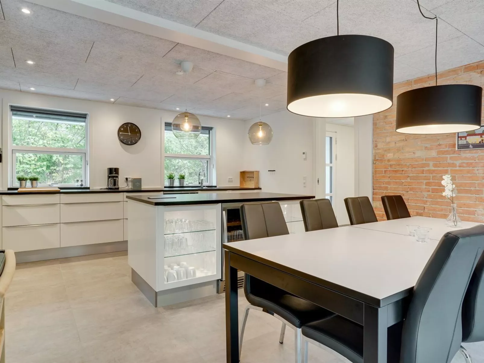 "Janick" - 400m from the sea-Buiten