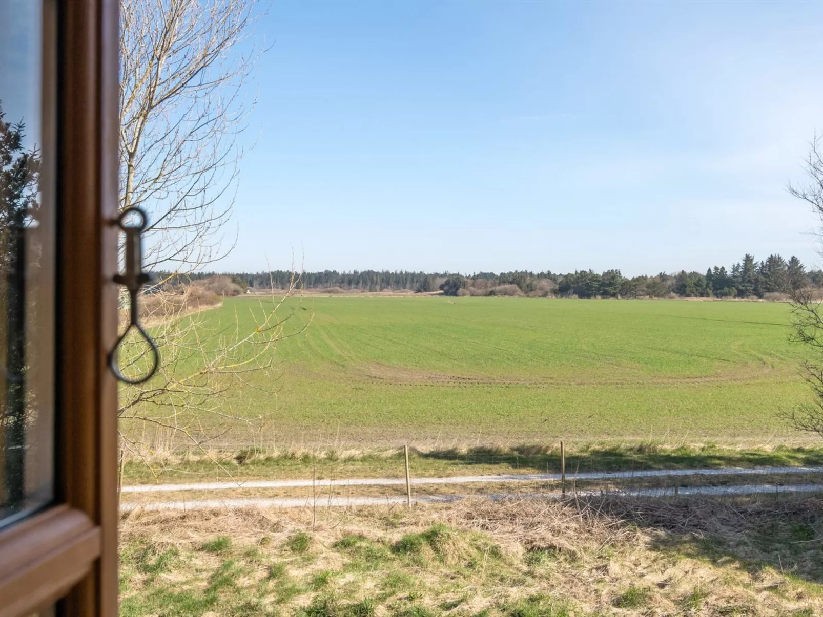 "Elsia" - 1.5km to the inlet-Buiten