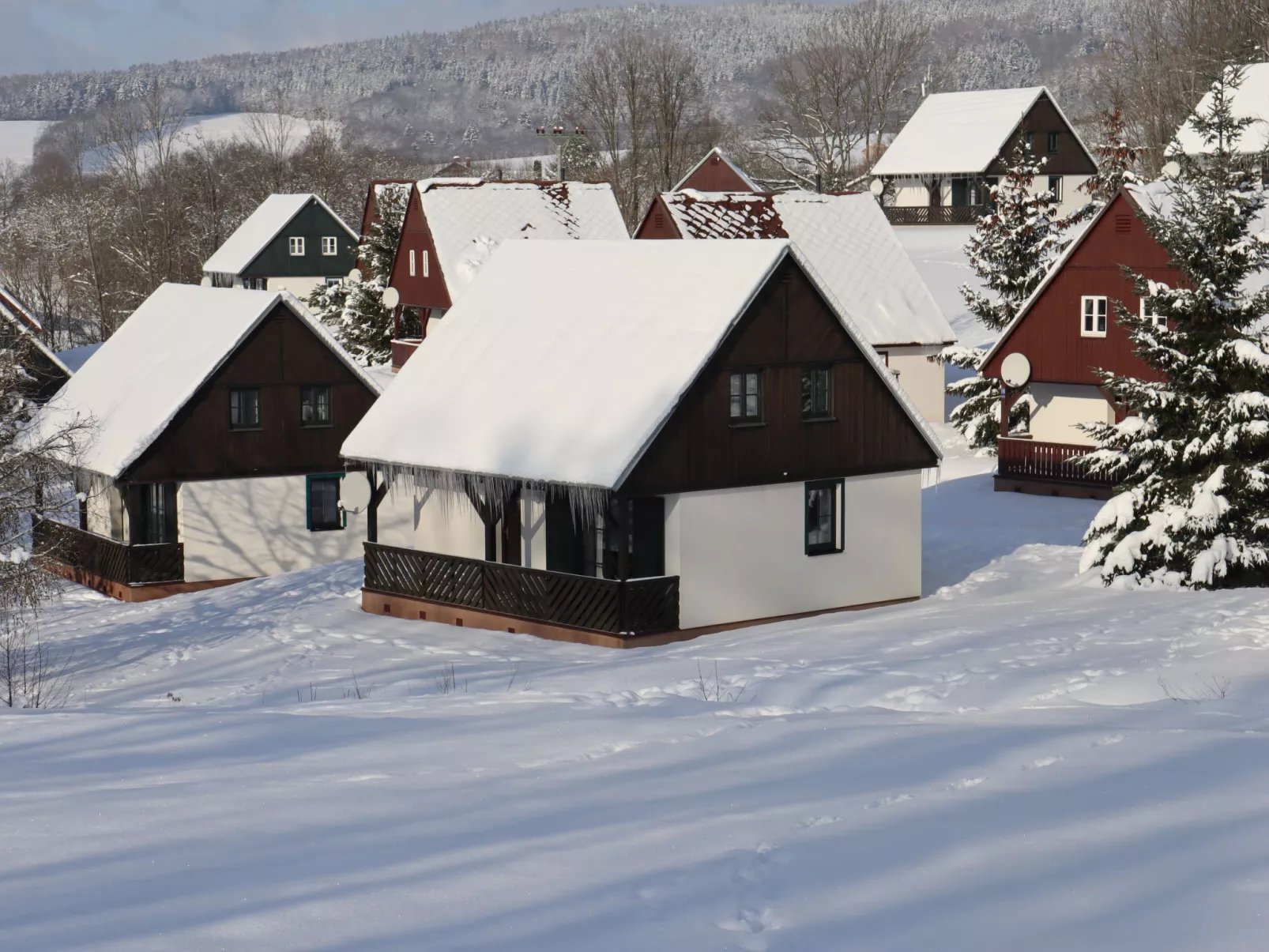 Holiday Hill-Buiten