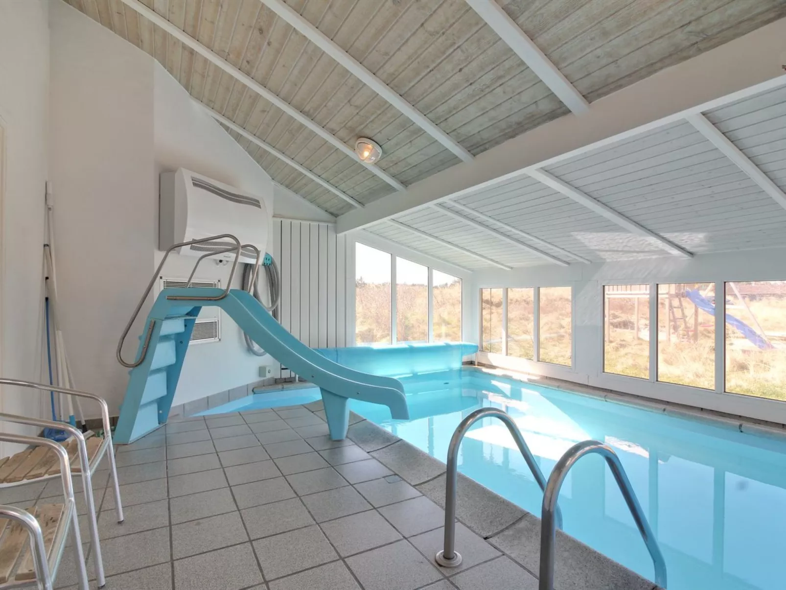 "Amadahy" - 950m from the sea-Buiten