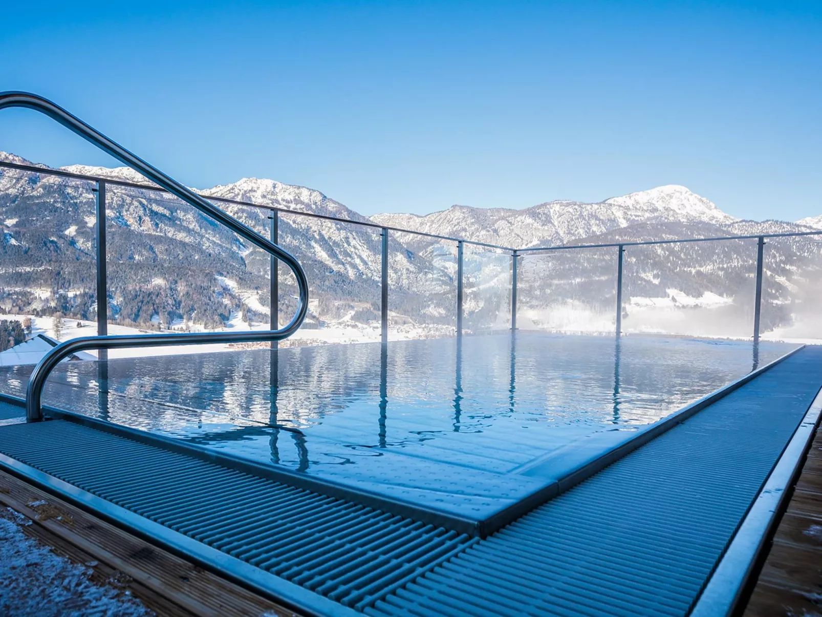 Premium mit 5 Schlafzimmern, Sauna &Pool-Buiten