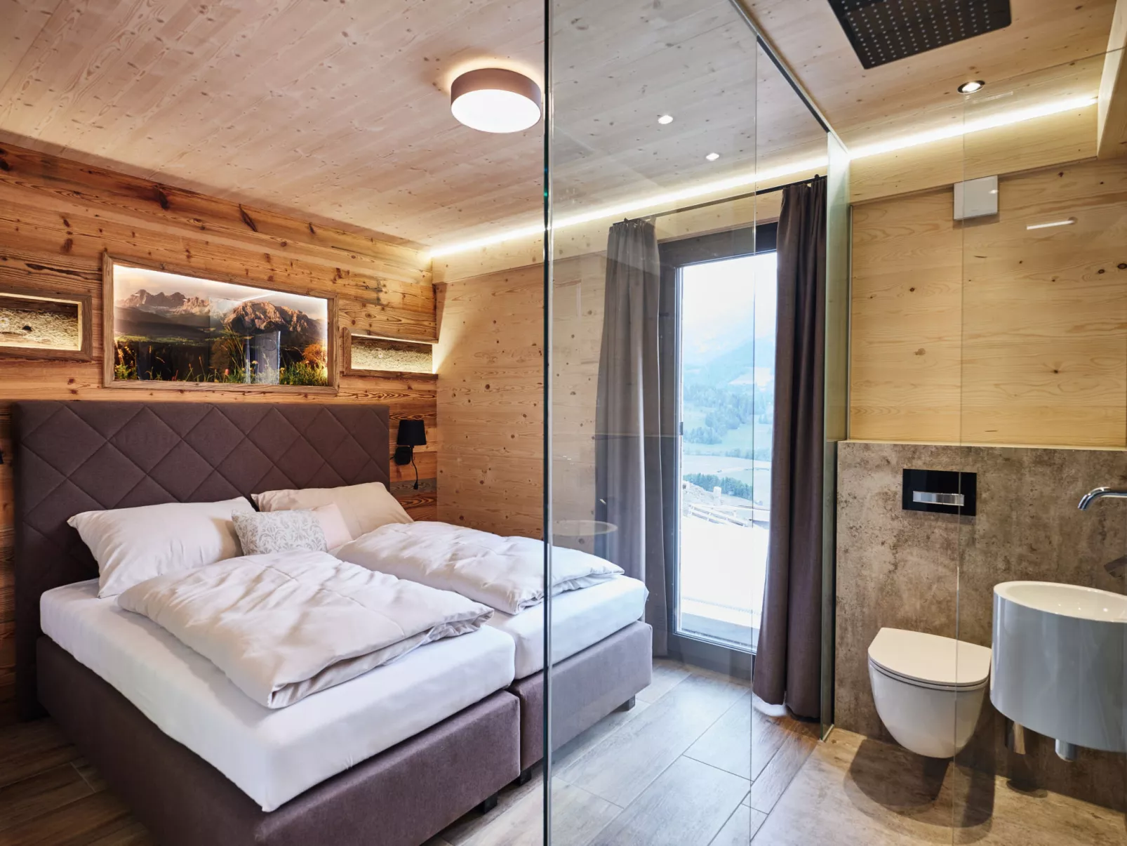 Premium mit 5 Schlafzimmern, Sauna &Pool-Binnen