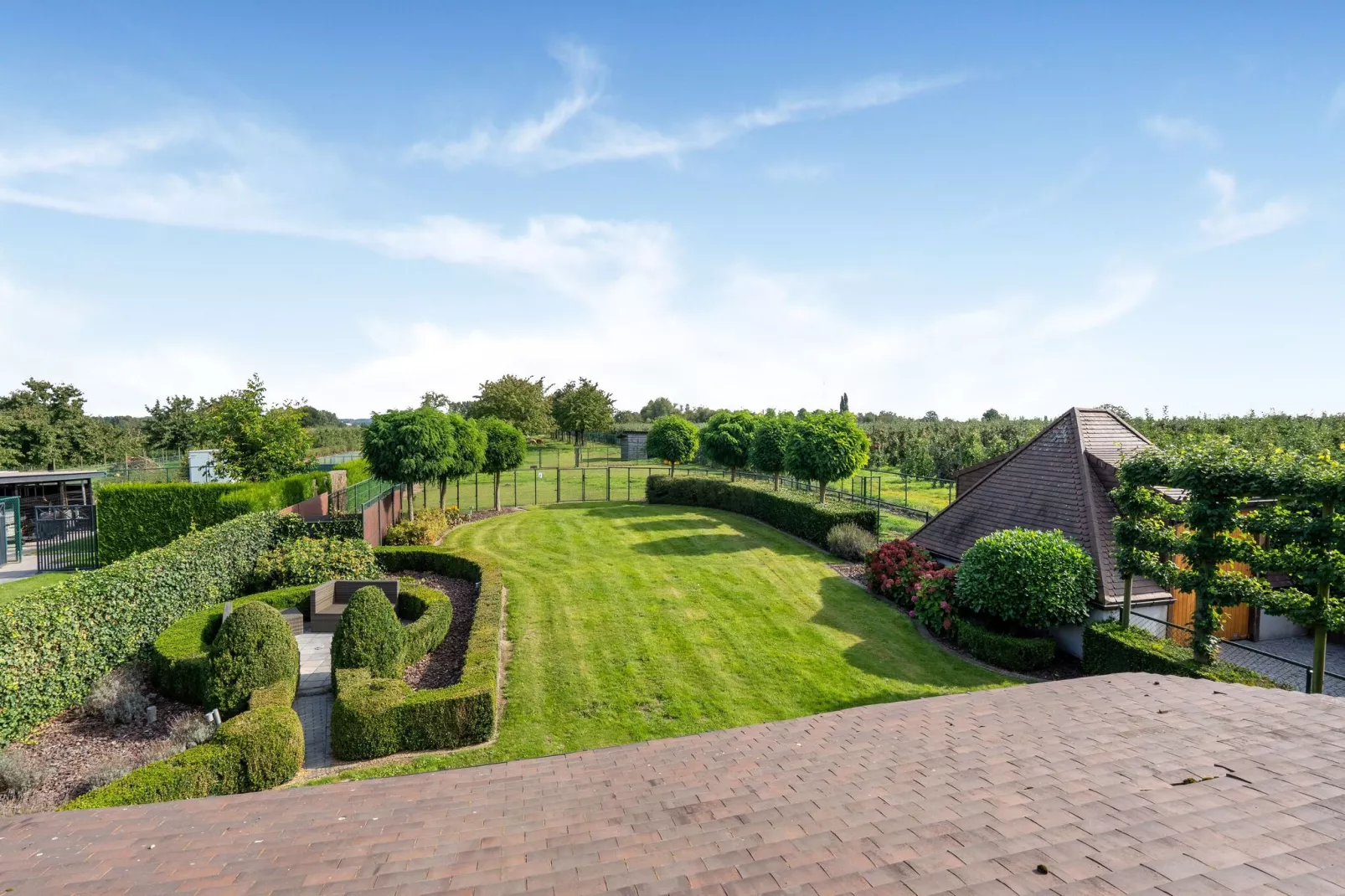 Hoeve Heiligenbron-Uitzicht zomer