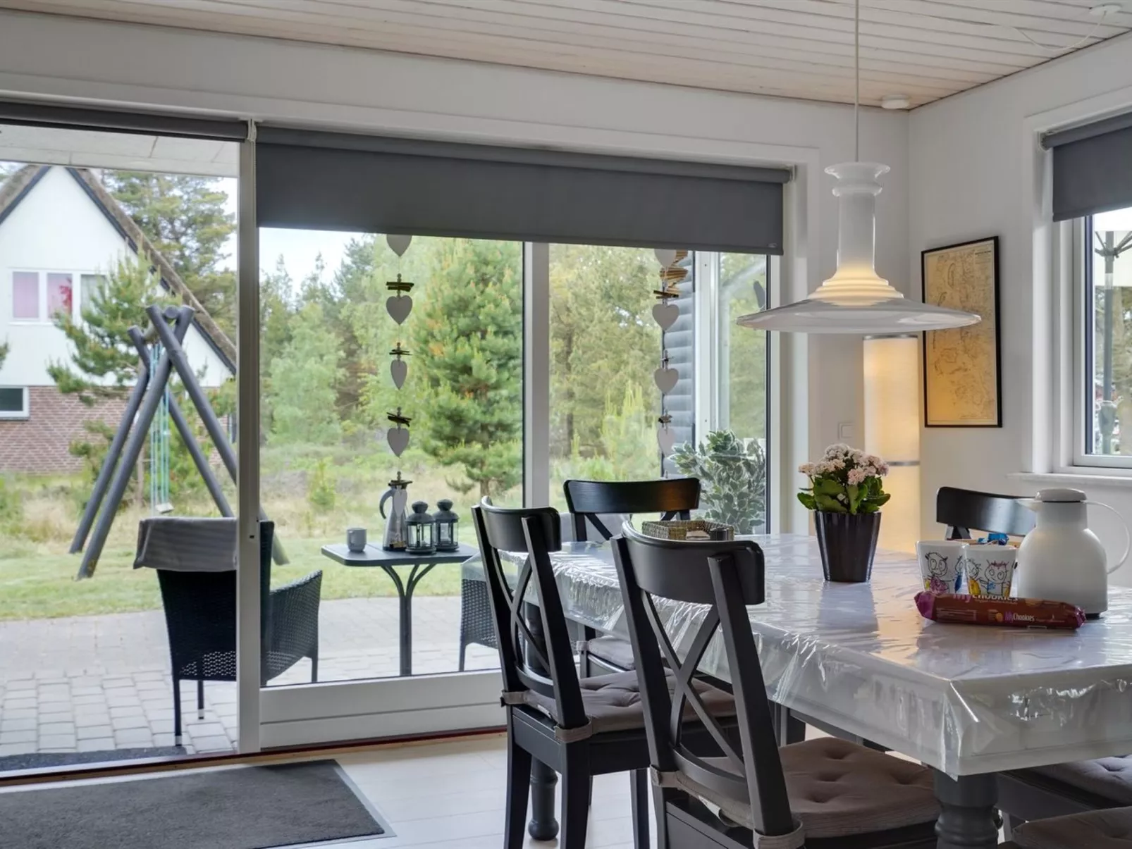 "Bjarka" - 2.9km from the sea-Binnen