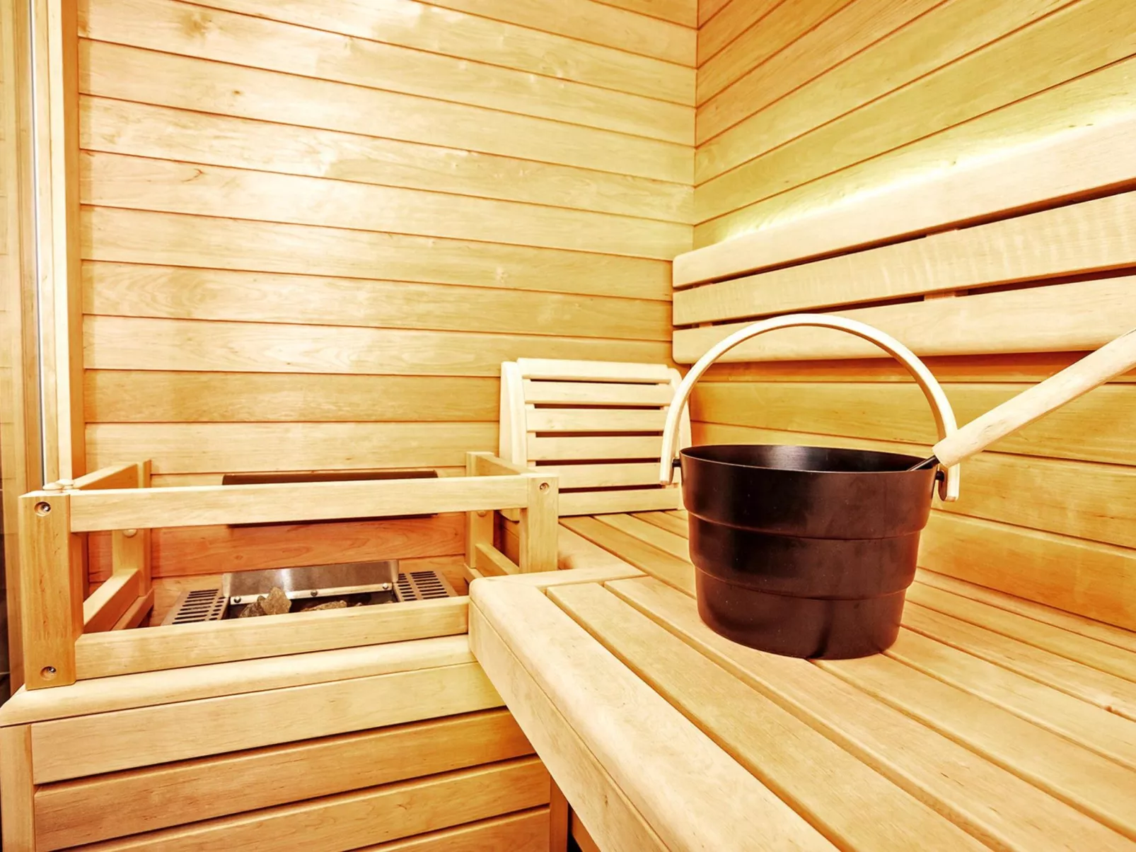 Premium mit Galerie,Sauna&Außenbadewanne-Binnen