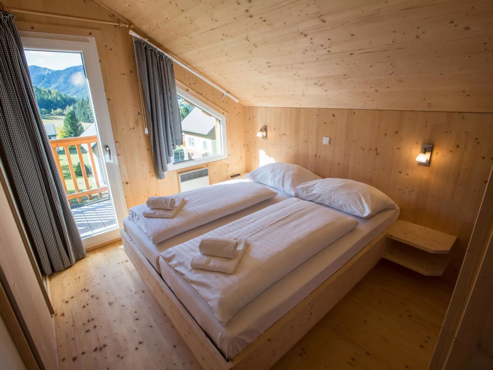Superior #11 IR-Sauna&Sprudelwanne